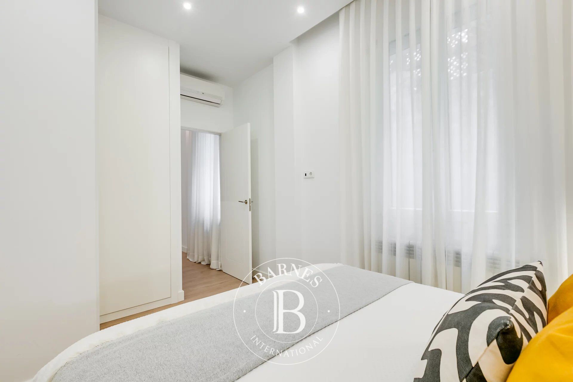 Daire Madrid - picture 23