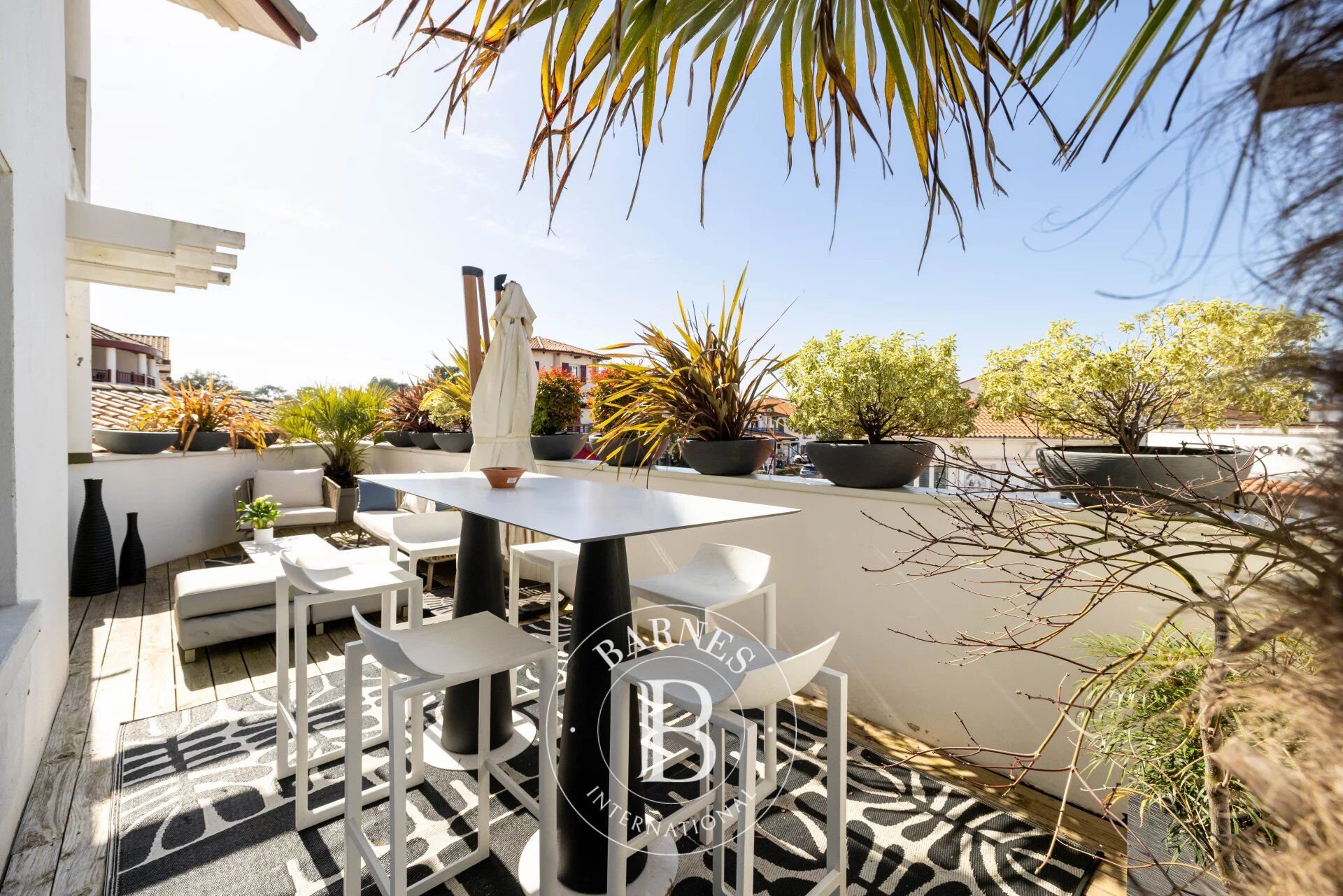 HOSSEGOR – APARTMENT WITH TERRACE IN THE TOWN CENTRE - picture 3