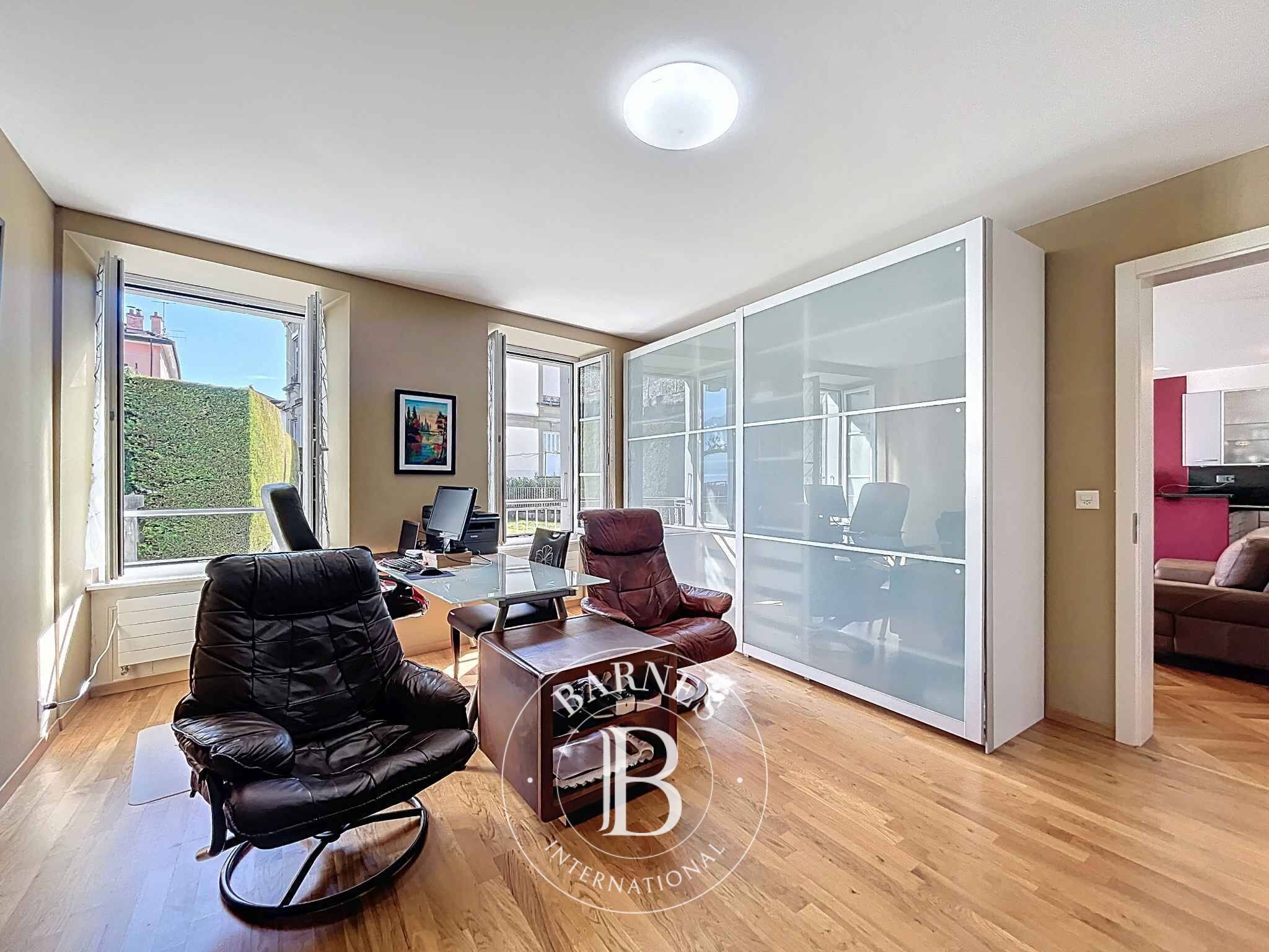 Daire Montreux - picture 5