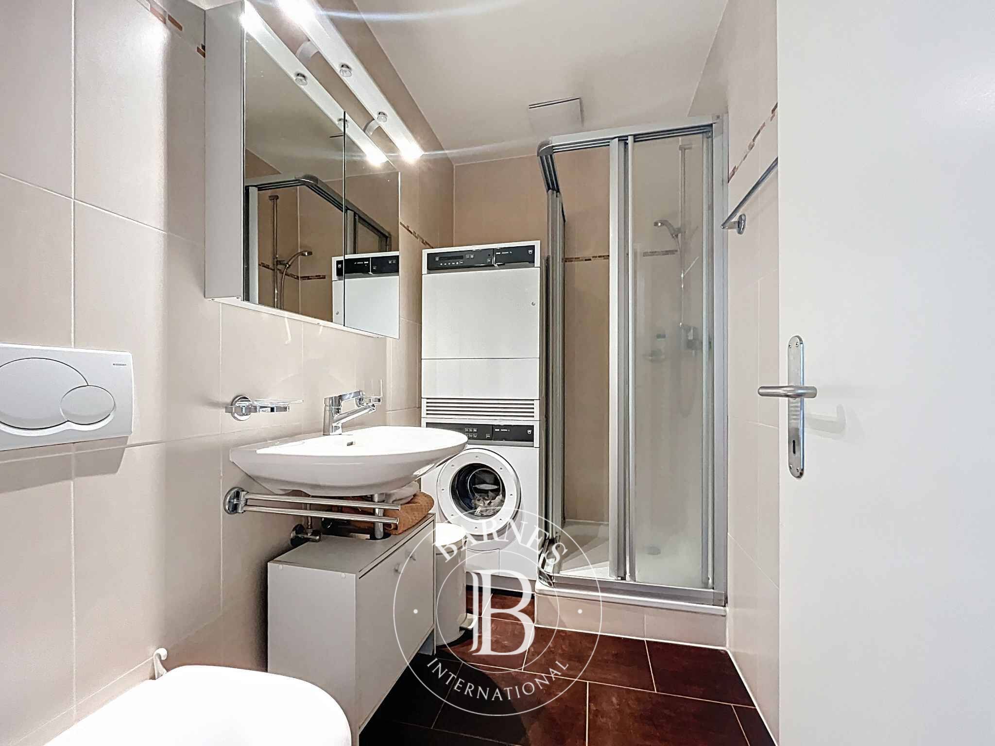 Daire Montreux - picture 9