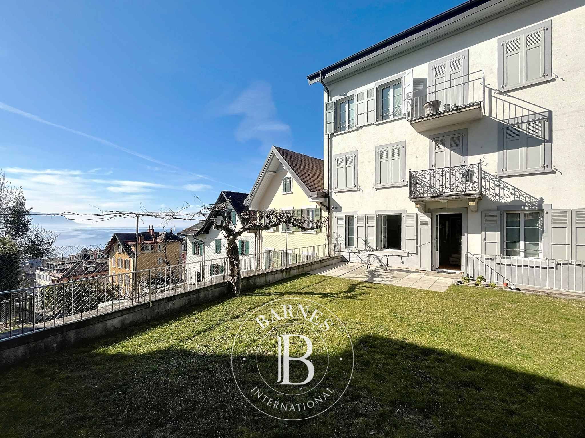 Daire Montreux - picture 10