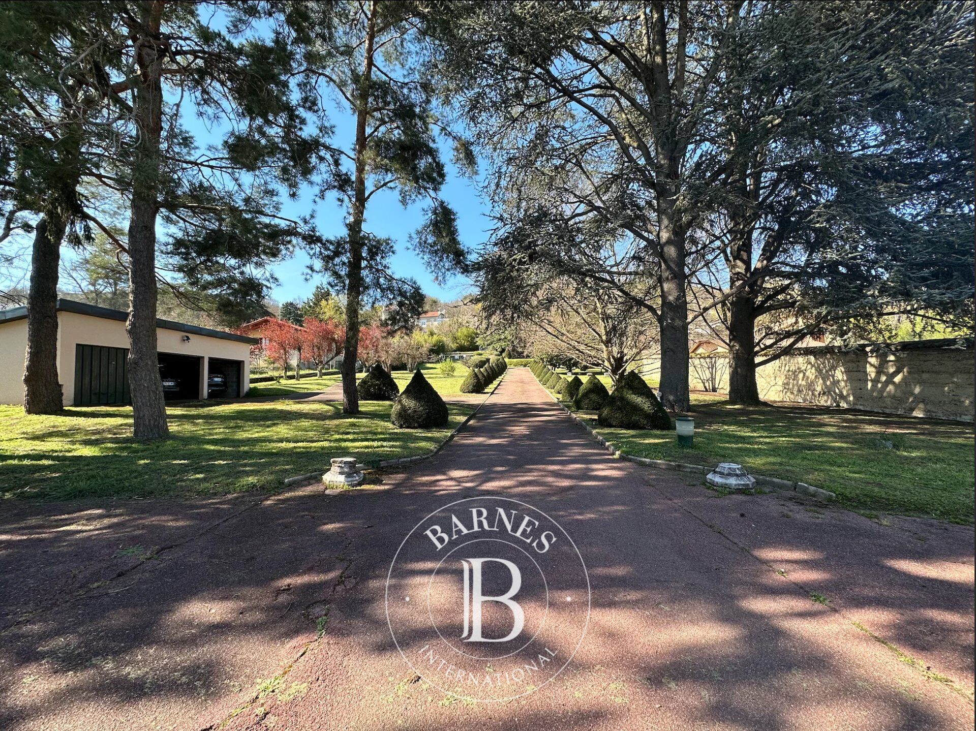Casa Neyron - picture 2