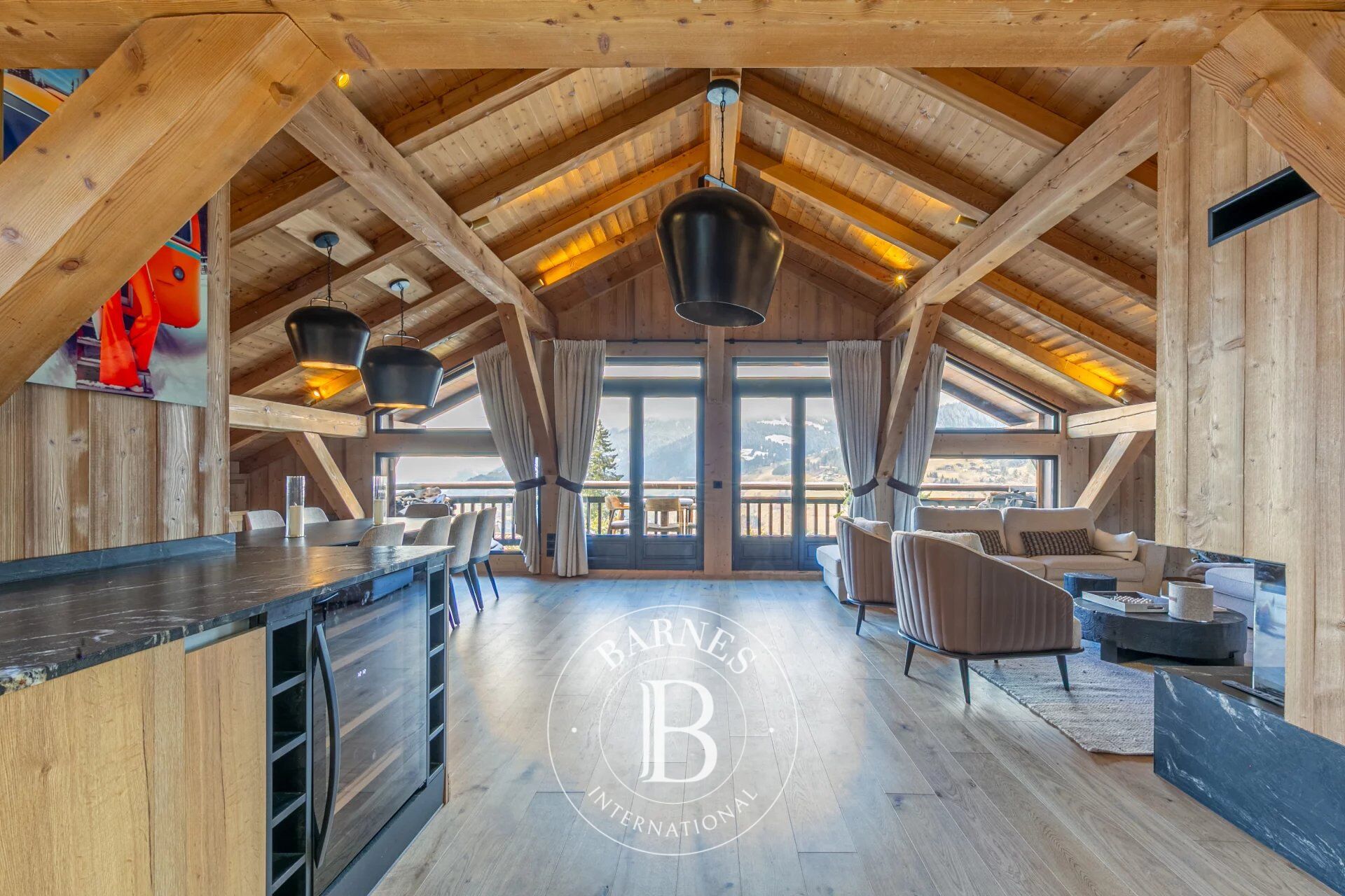 MEGEVE - Prestigious 5 bedrooms half-farm - A showcase of elegance - picture 3