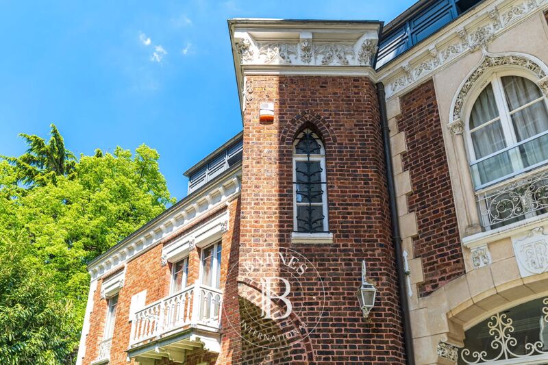 À vendre, Hôtel particulier Neuilly-sur-Seine - picture 1