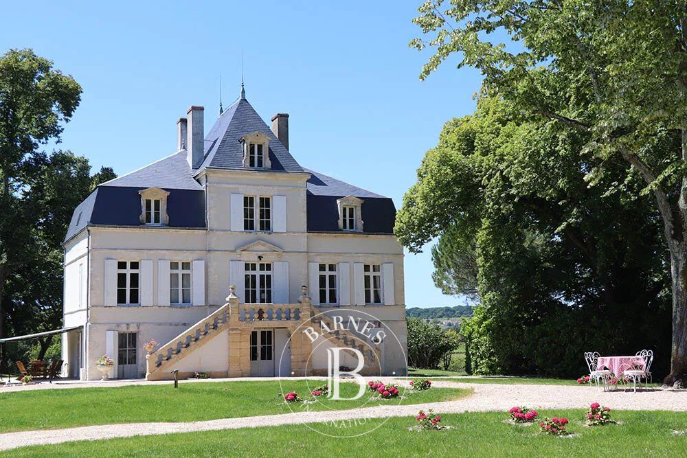 Monbazillac, Périgord - Manoir XIXème rénové – Parc arboré et piscine - picture 1