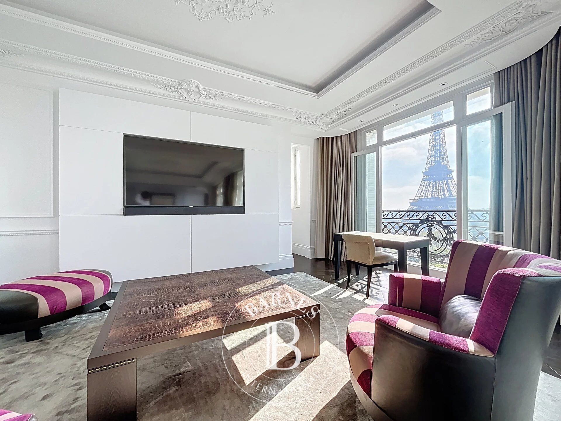 For Rent, Apartment Paris 16ème - picture 2