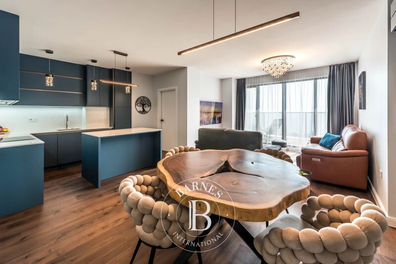 Venta, Piso Alen Mak - picture 1