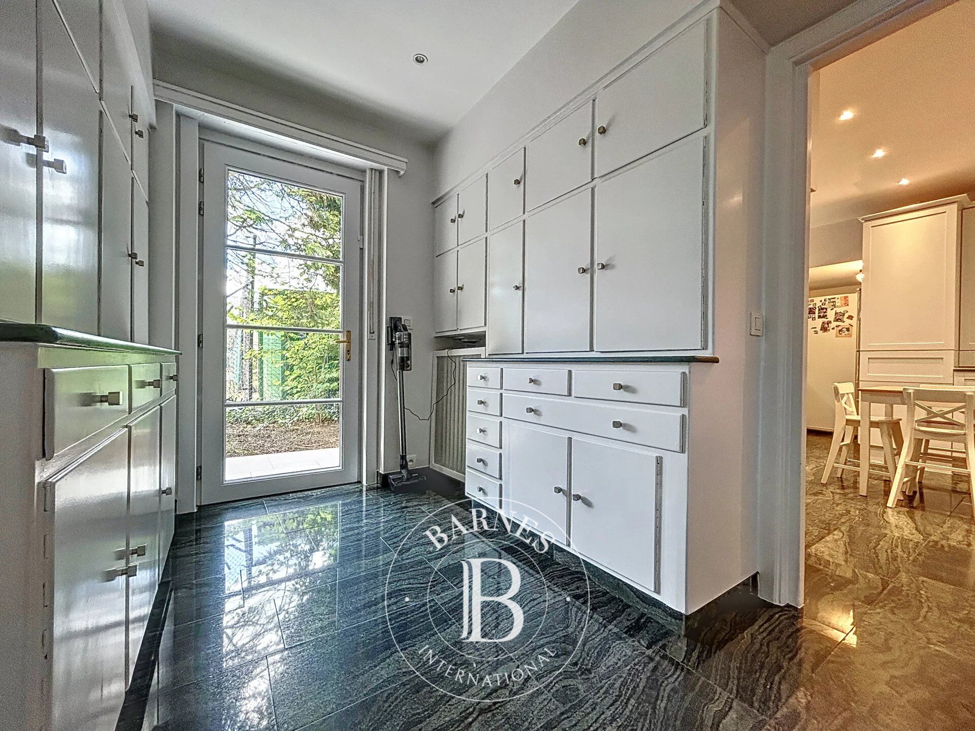 Ev Uccle - picture 14