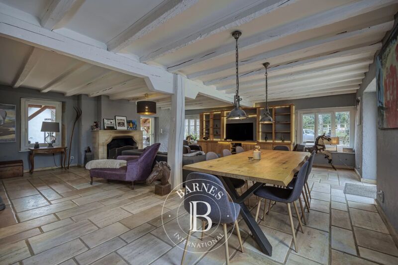 For Sale Property | Saint-Genis-Pouilly - picture 1