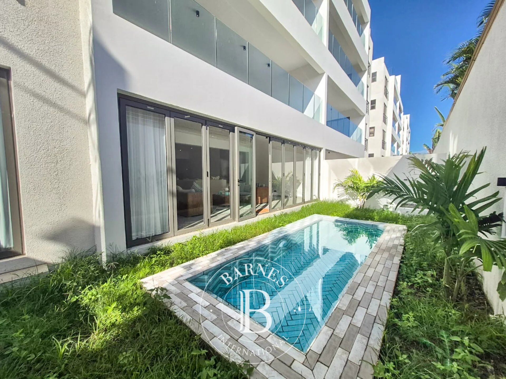 PEREYBERE – Appartement en rez-de-chaussée avec jardin privé & piscine - 3 chambres - picture 3