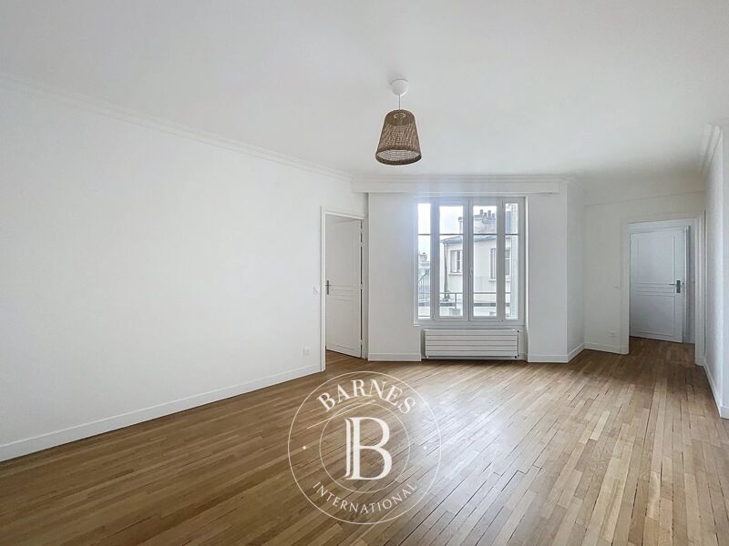 Le service location de la Maison BARNES vous propose ce bien :