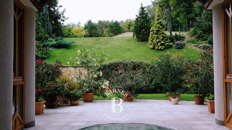 Venta, Villa Budapest - picture 3