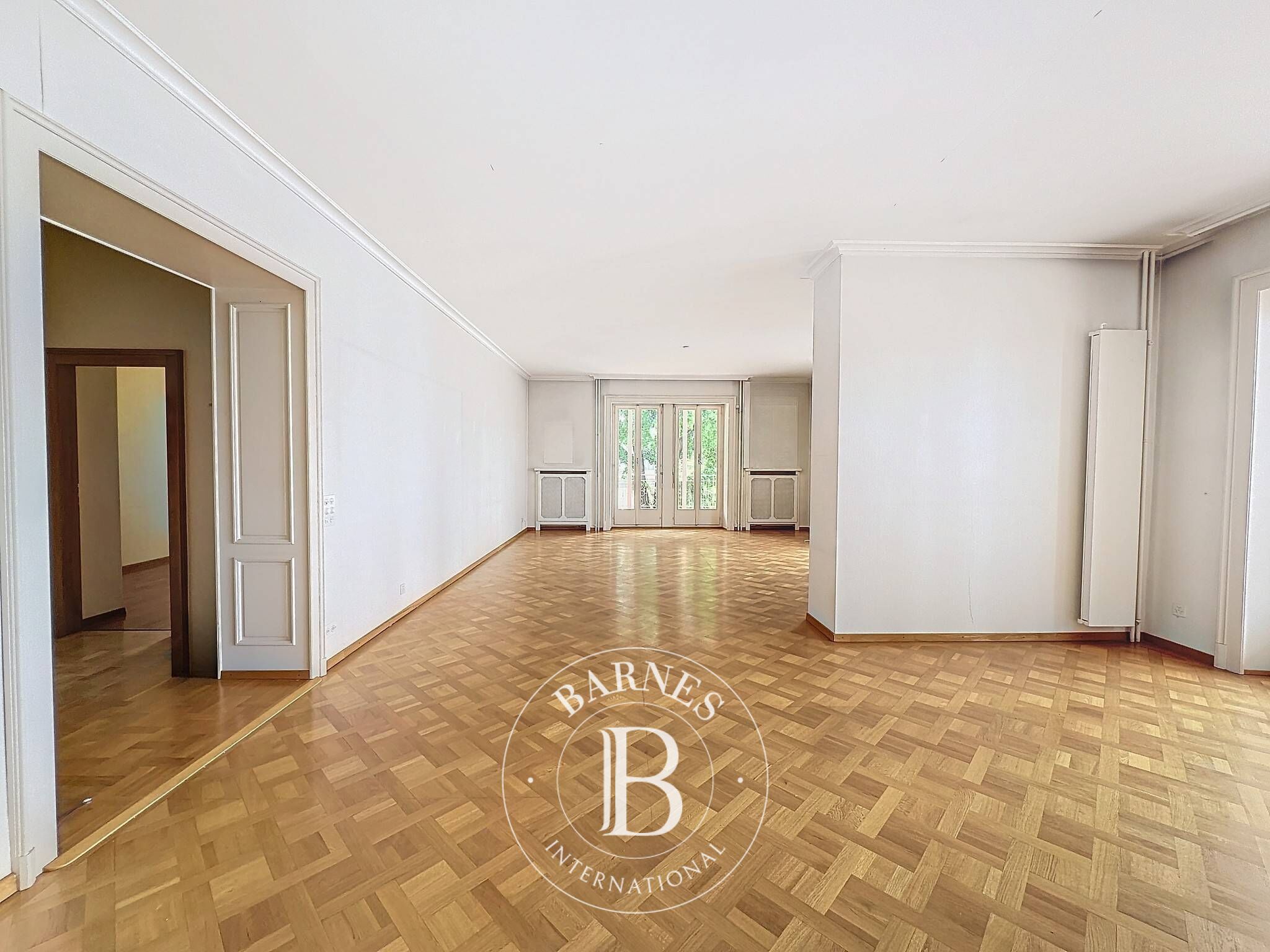 Daire Montreux - picture 5