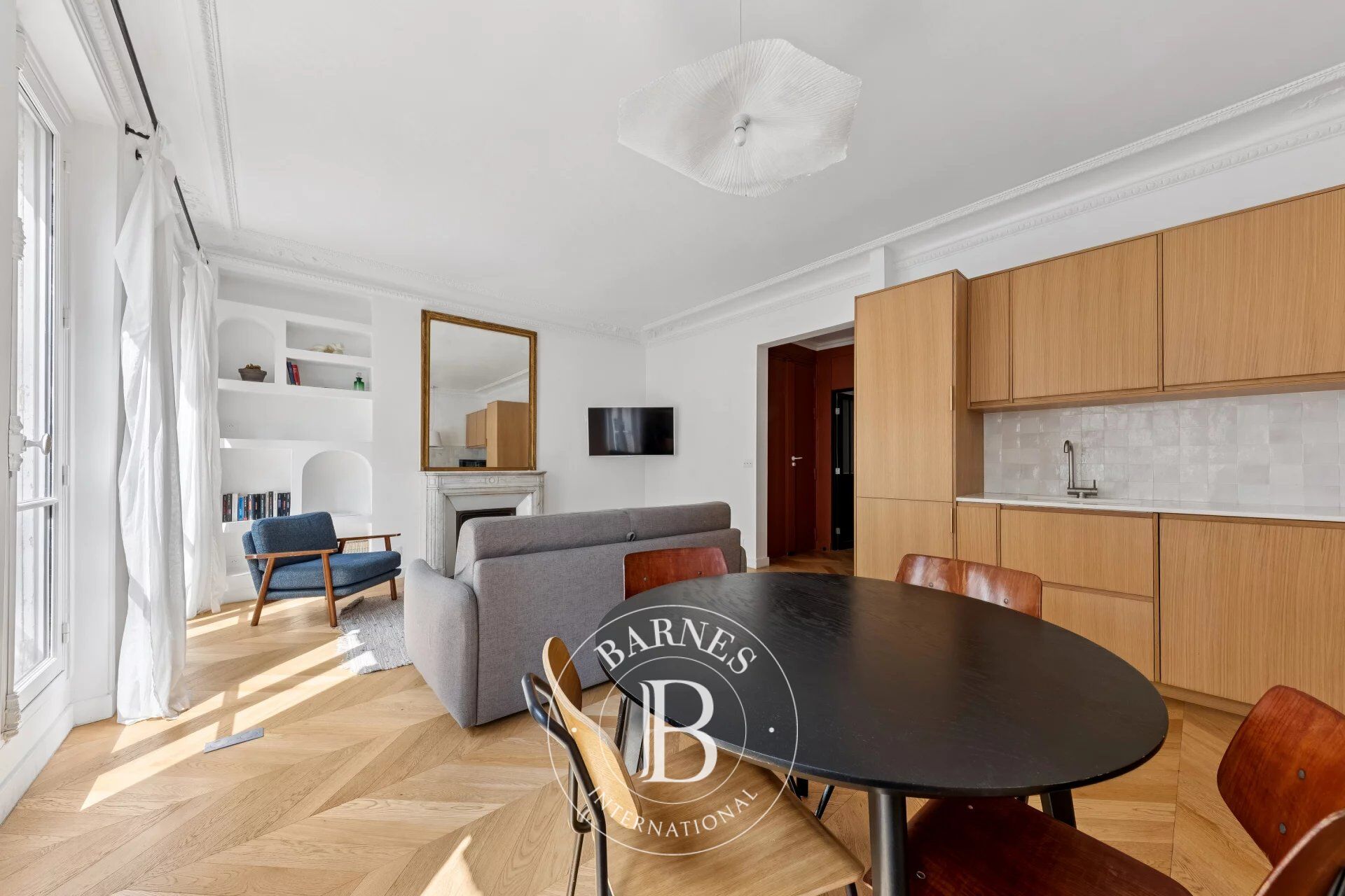 Sold, Apartment Paris 6ème - picture 5