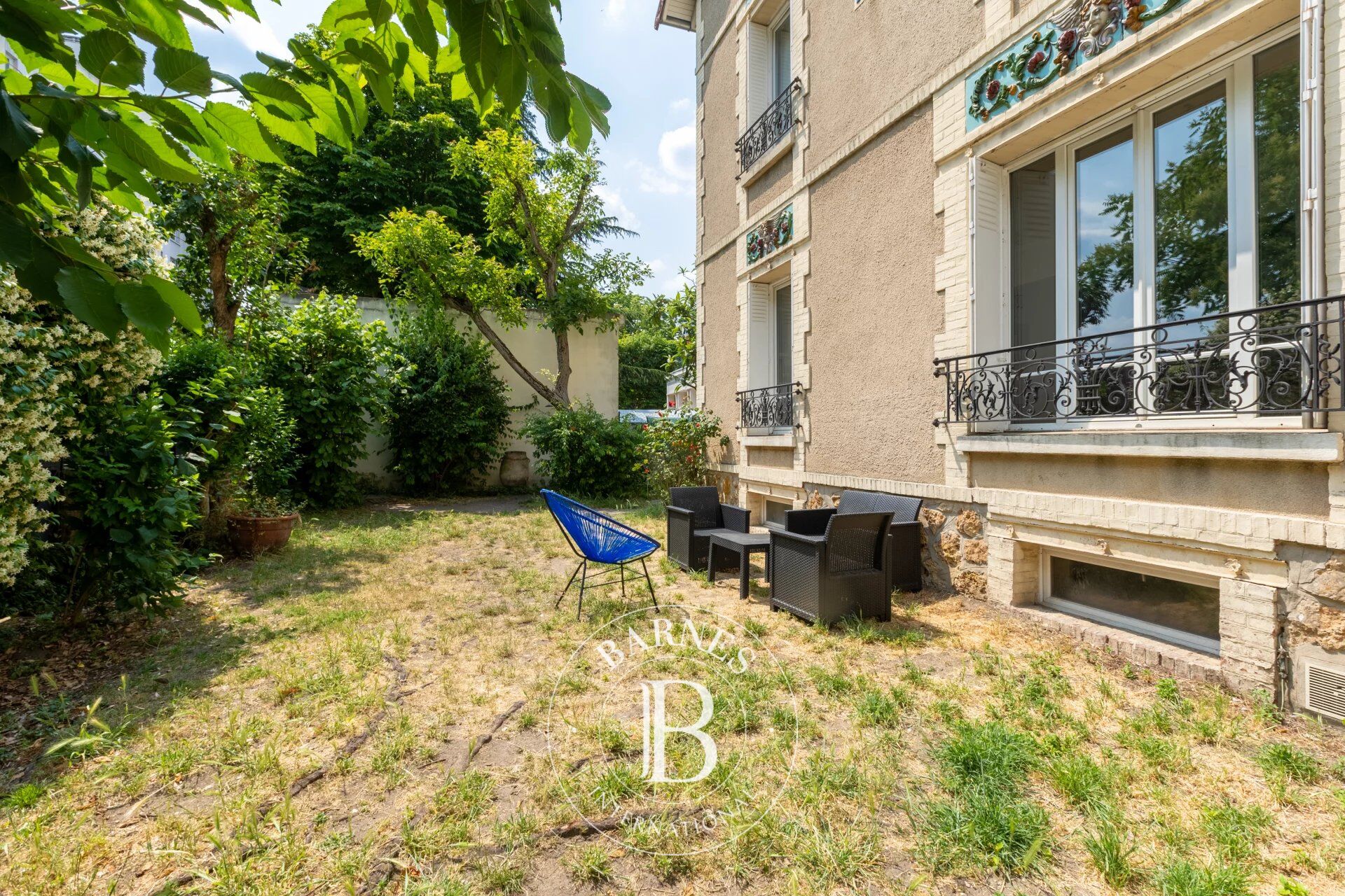 JOLIE MAISON ANCIENNE DE 140 M² + SOUS-SOL - 4 CHAMBRES - picture 3