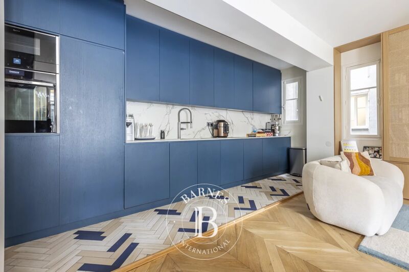 For Sale Apartment | Paris 17ème - picture 2