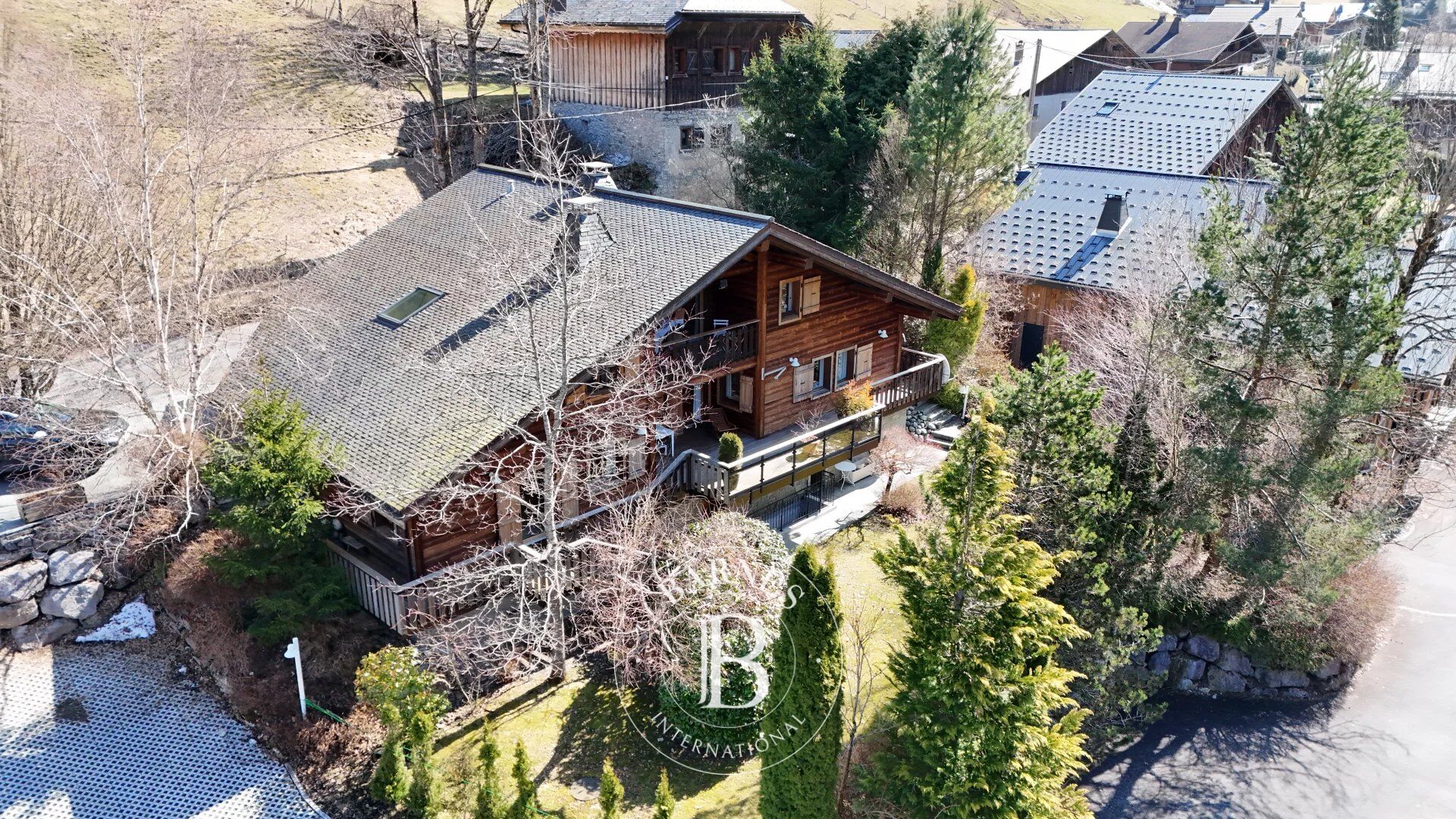 Chalet Morzine - picture 1