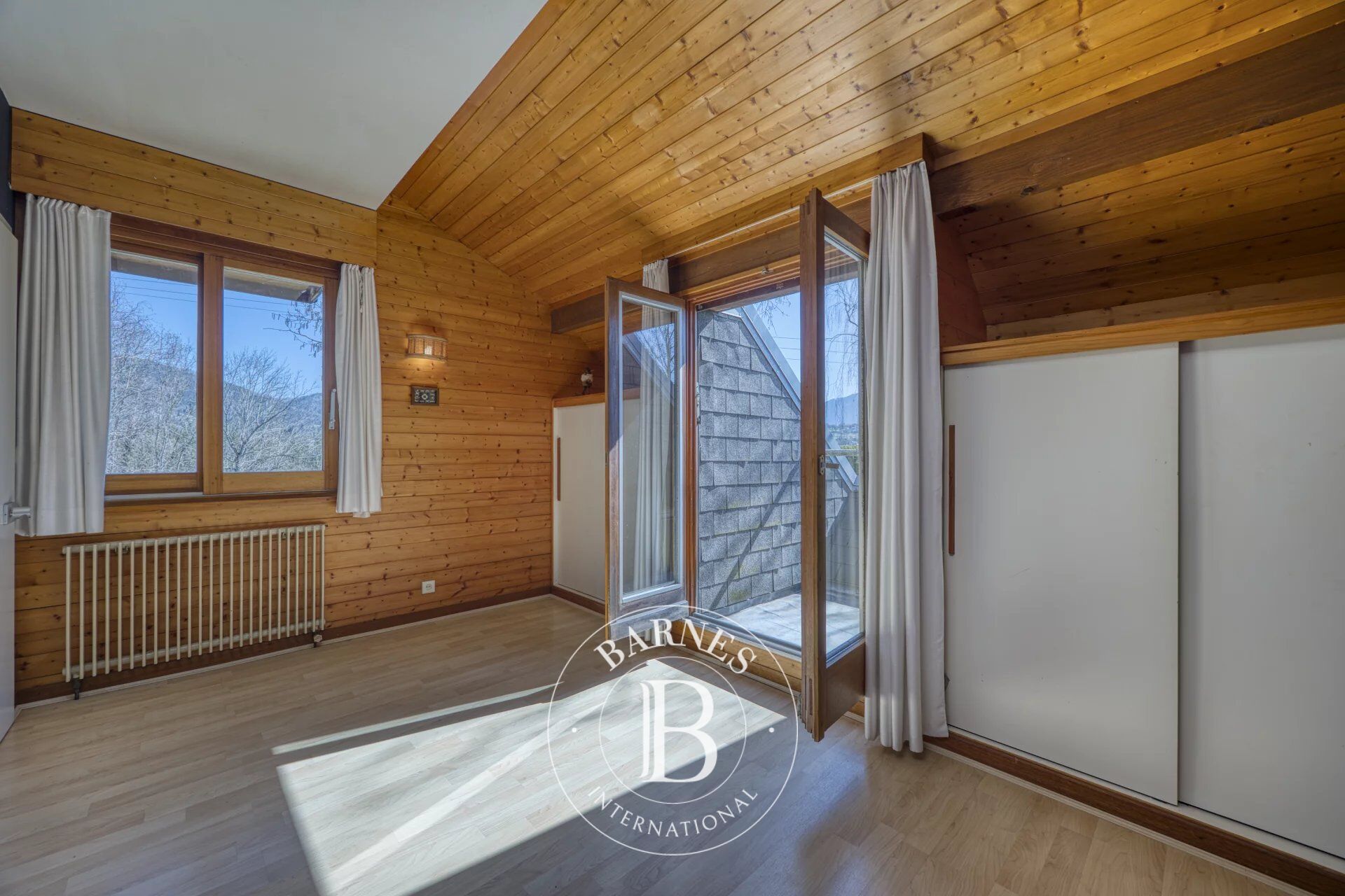 Ev Fillinges - picture 16