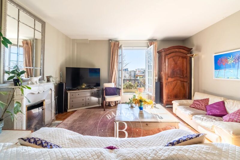 Paris 16 - Muette - Duplex avec vue sur jardin -3/4 chambres