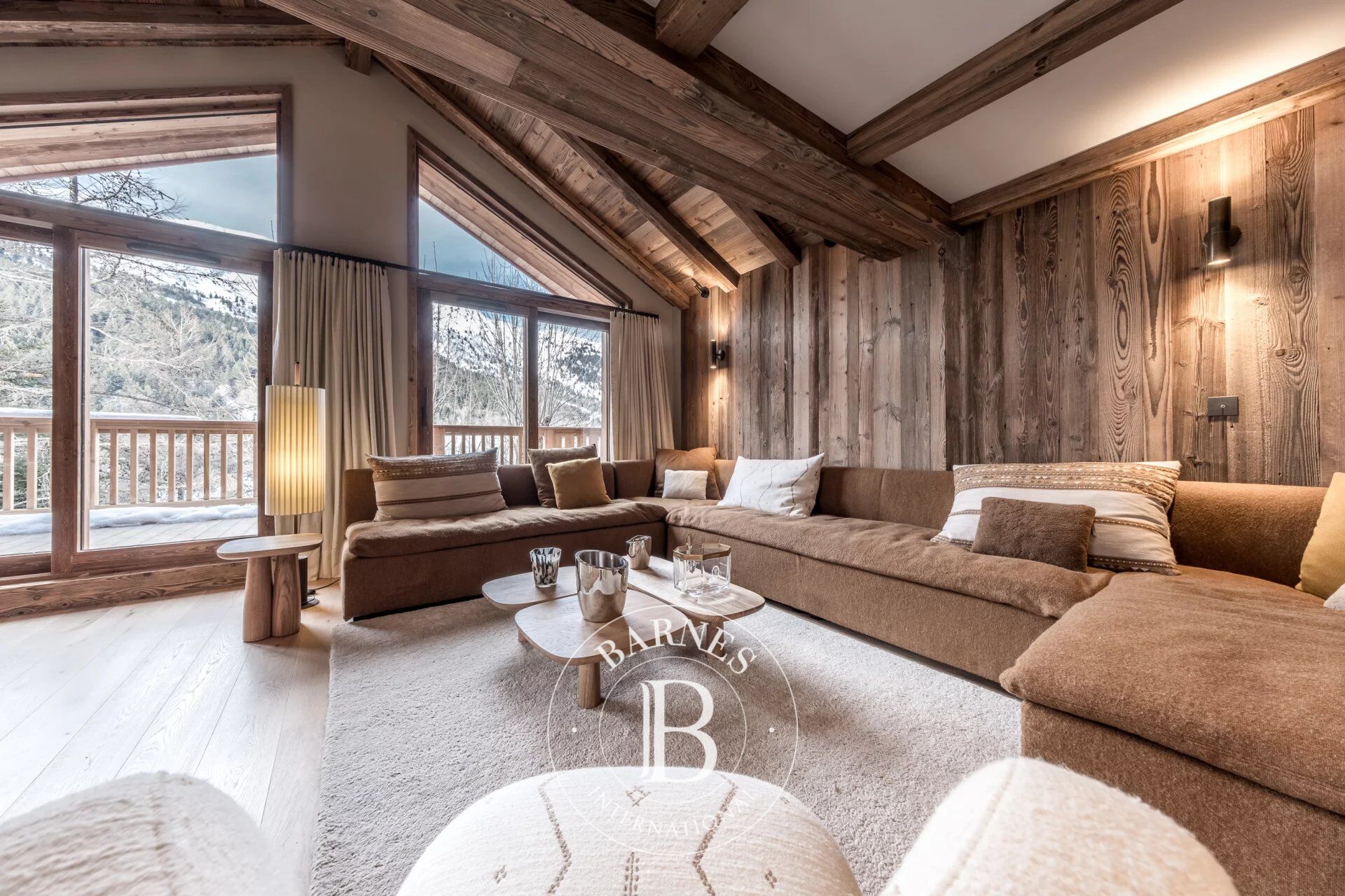 Duplex pour 12 personnes au centre de la station de Méribel, avec son espace bien être privatif - picture 3