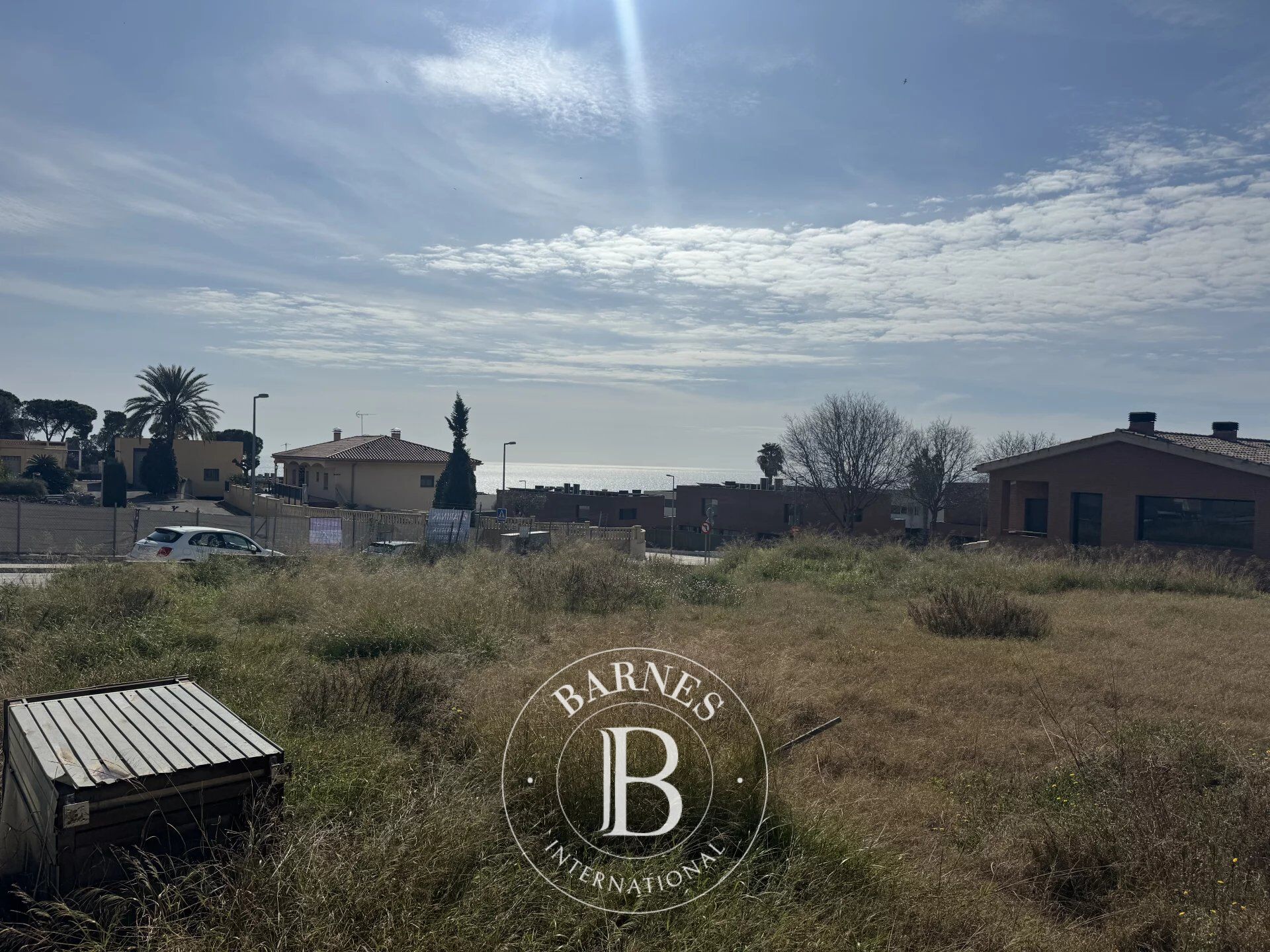 Terrain de 811 m² avec vue sur la mer, à Can Quirze, Mataró. - picture 3