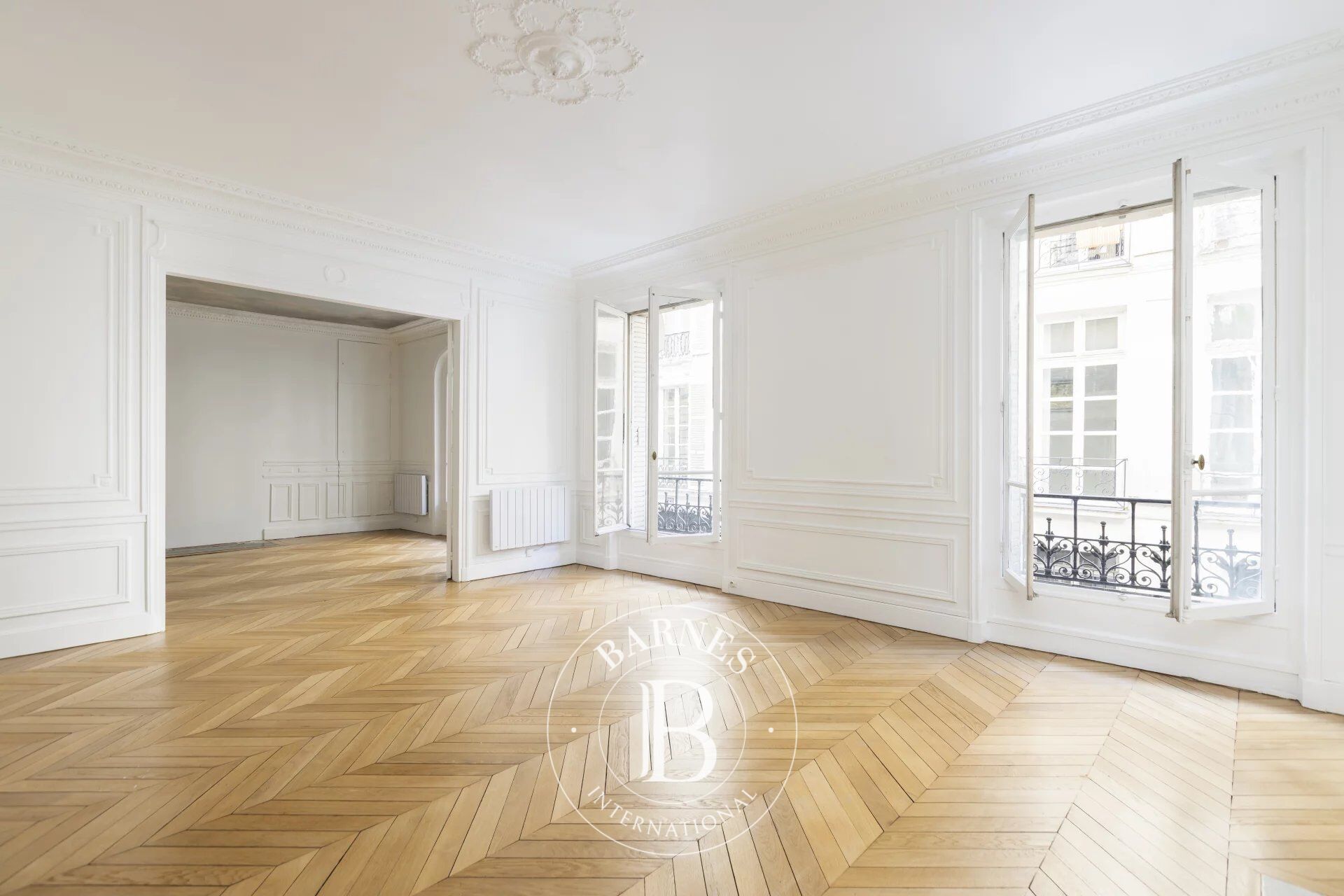 Paris 6 - rue Servandoni - 3 bedrooms - to renovate - picture 3