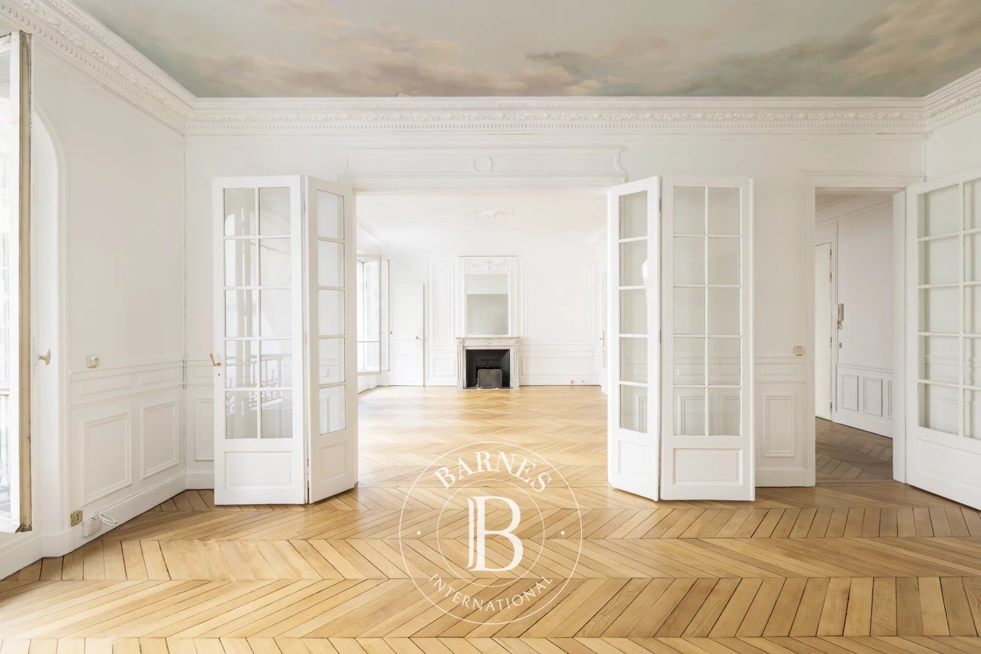 Paris 6 - rue Servandoni - 3 bedrooms - to renovate - picture 1