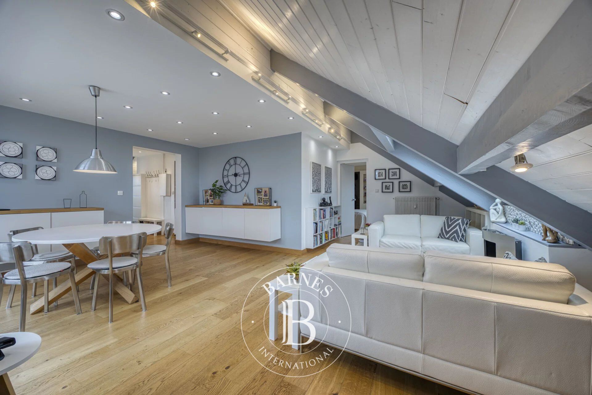 Daire Divonne-les-Bains