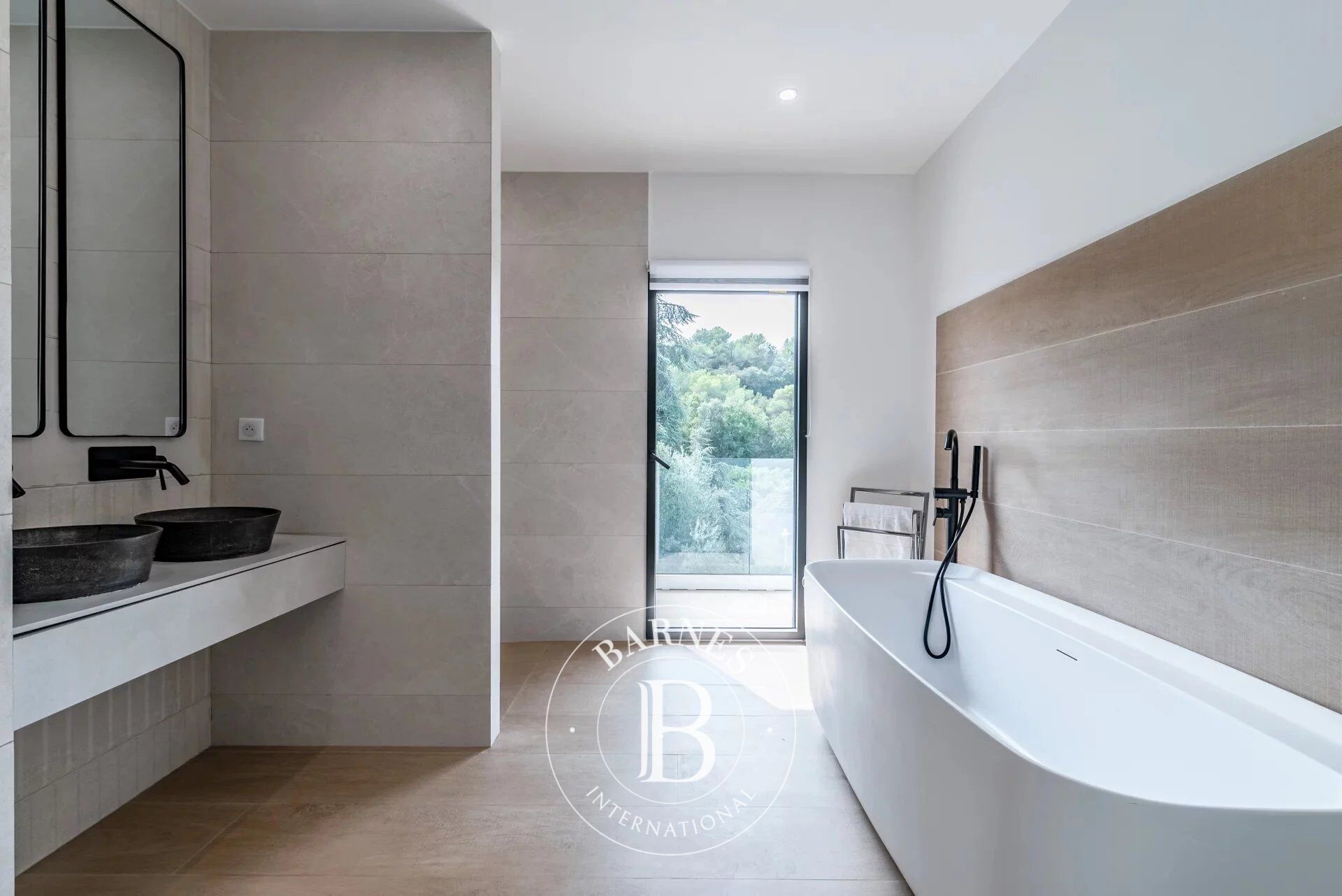 Ev Valbonne - picture 15