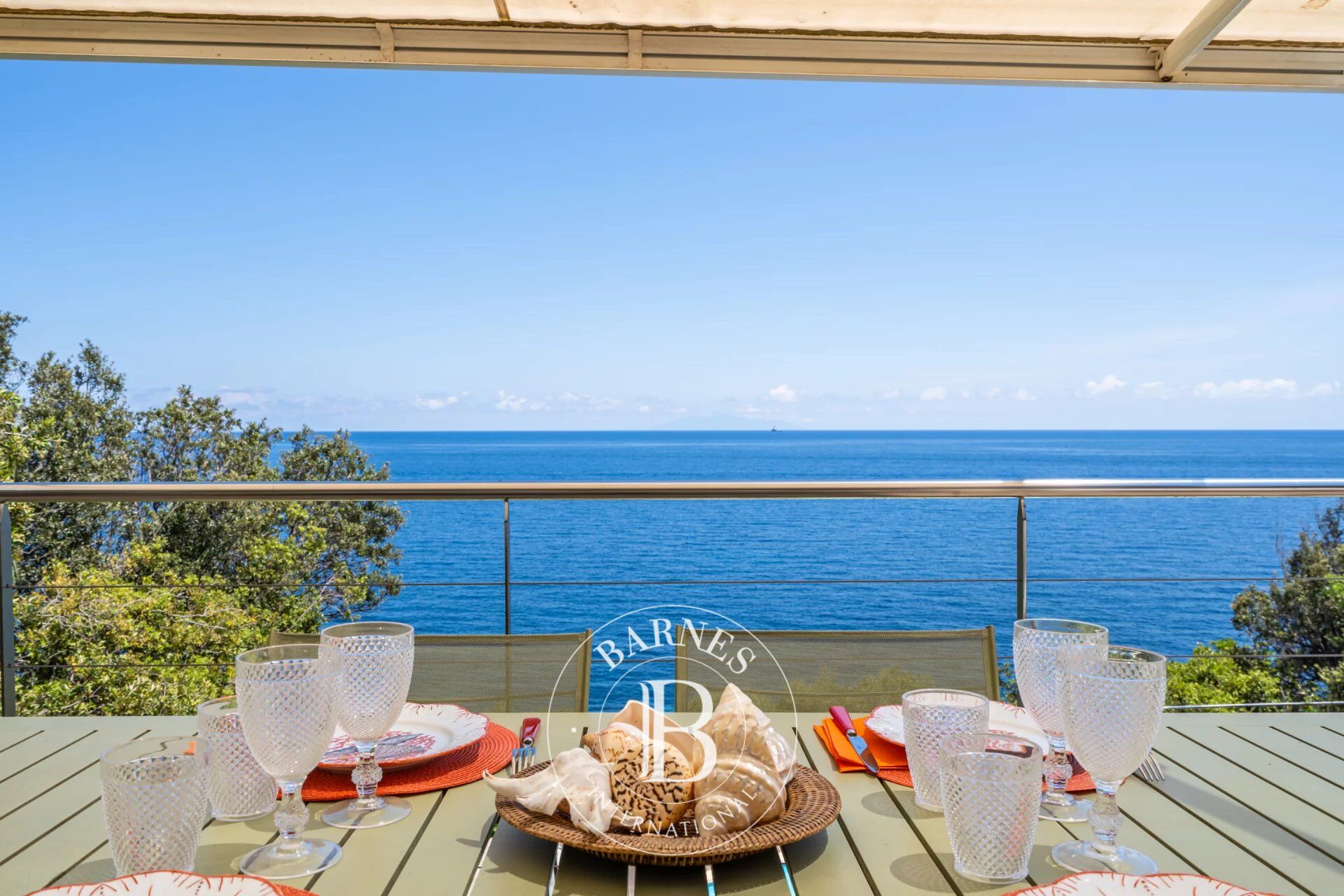 Villa Erbalunga - picture 1