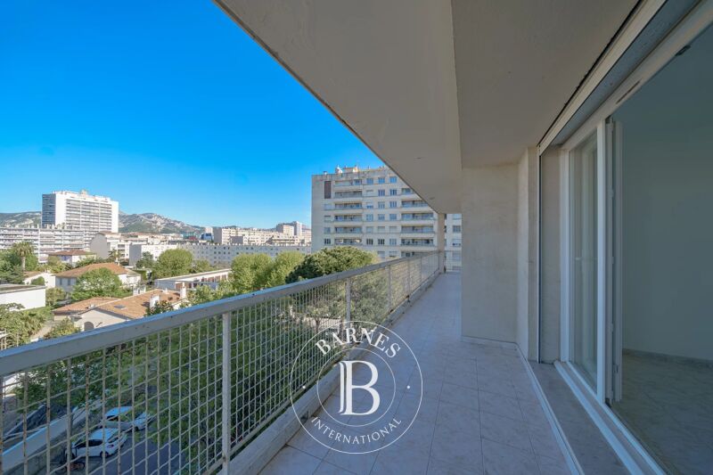 Rented, Apartment Marseille 8ème - picture 2