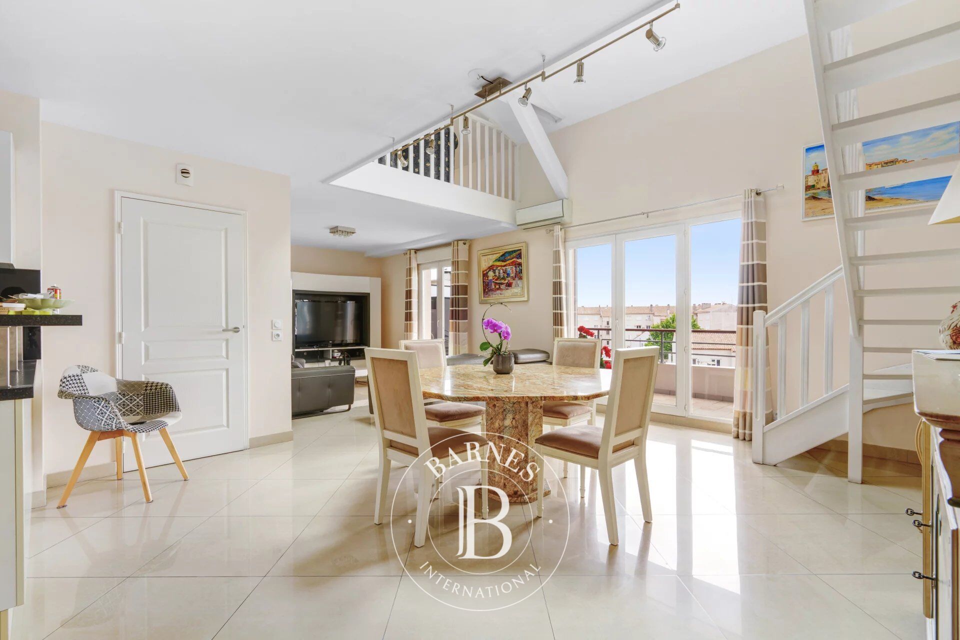 Piso Sainte-Maxime - picture 1