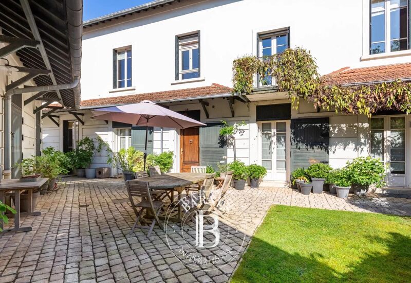 Casa Maisons-Laffitte