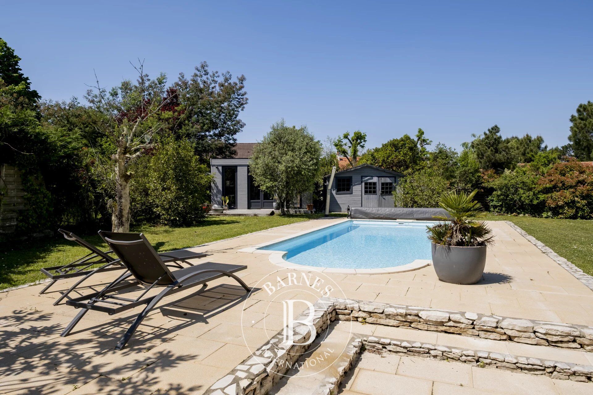 Casa Eysines - picture 2