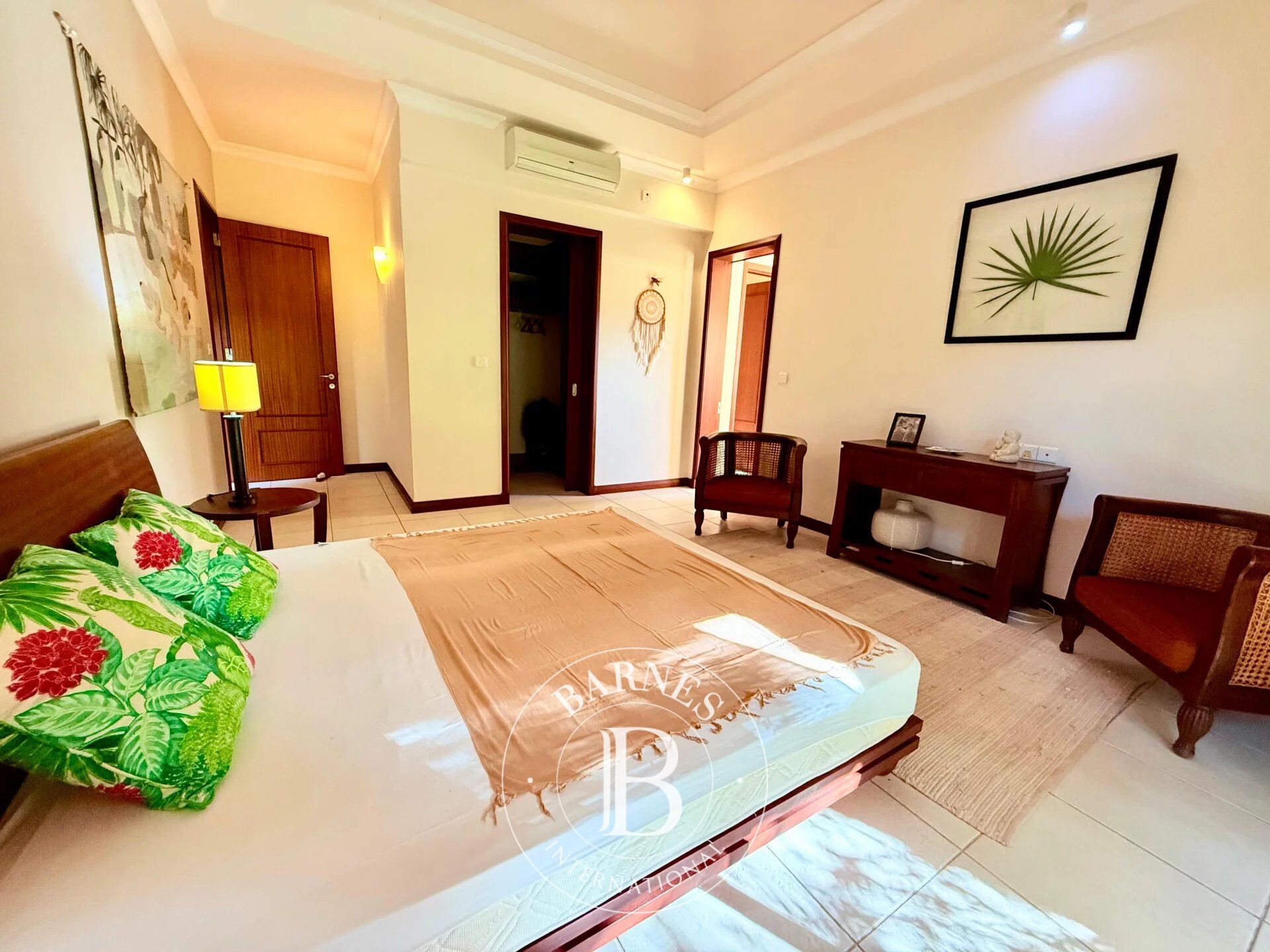 Villa Tamarin - picture 9