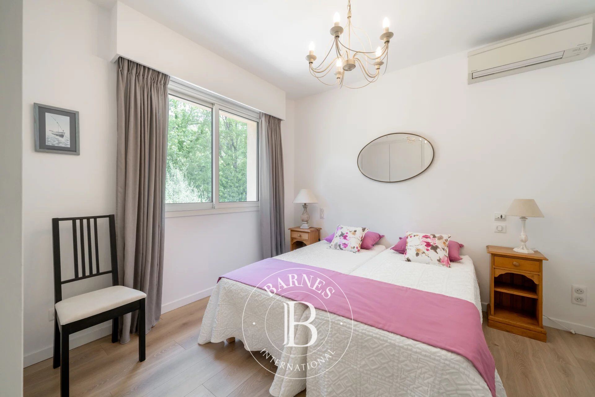 Ev Mougins - picture 19