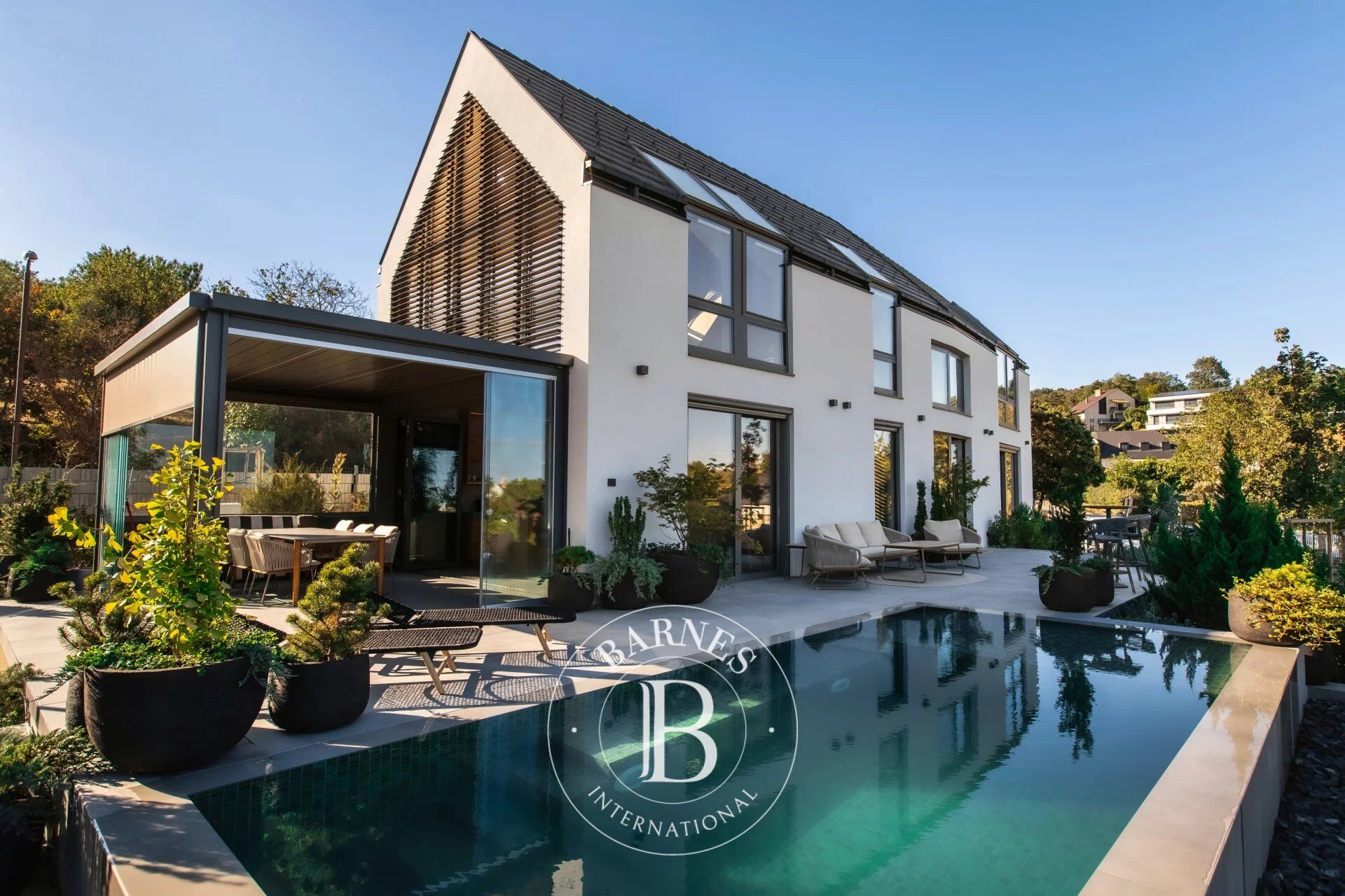 Villa Tihany - picture 1