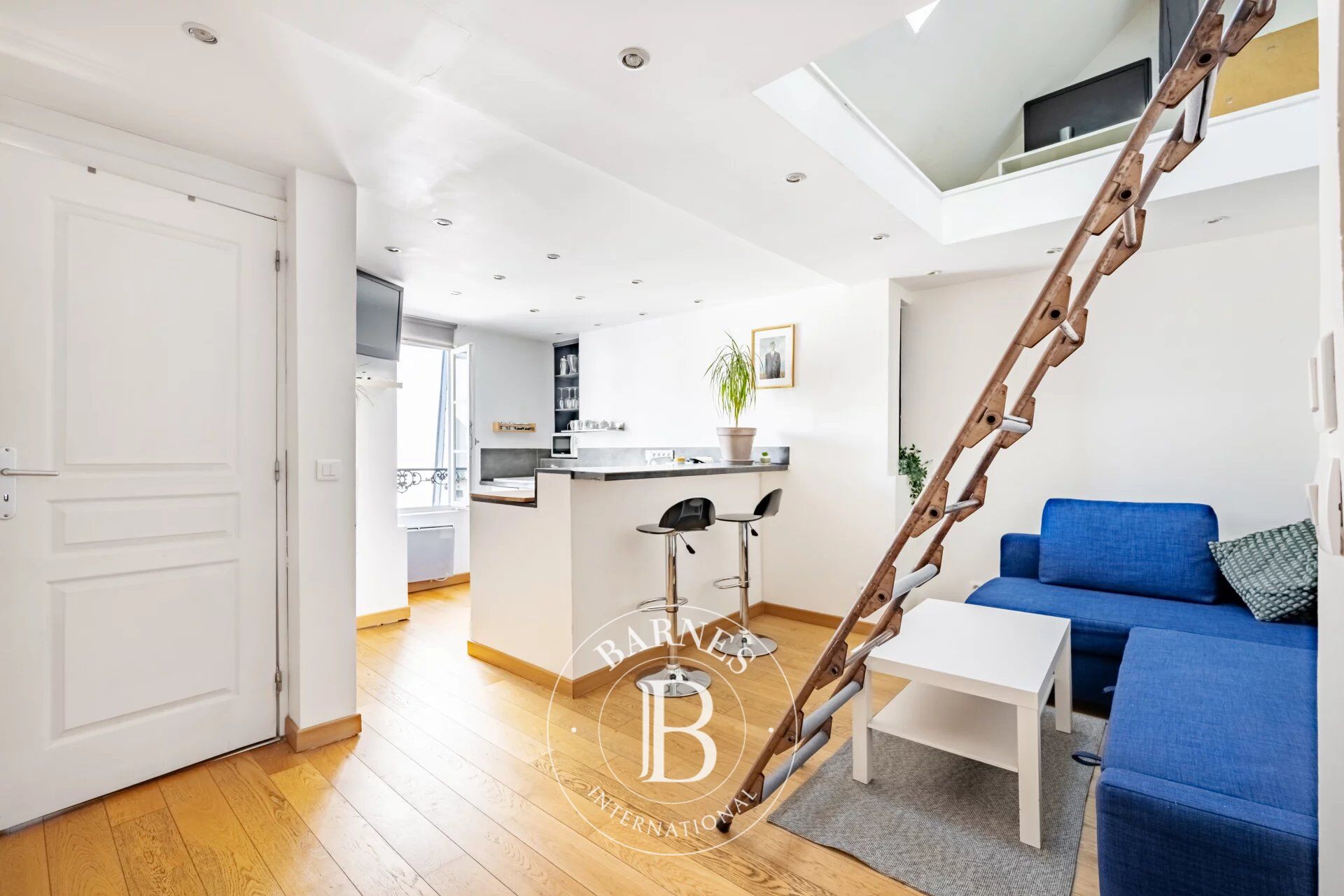 Piso Paris 4ème - picture 2