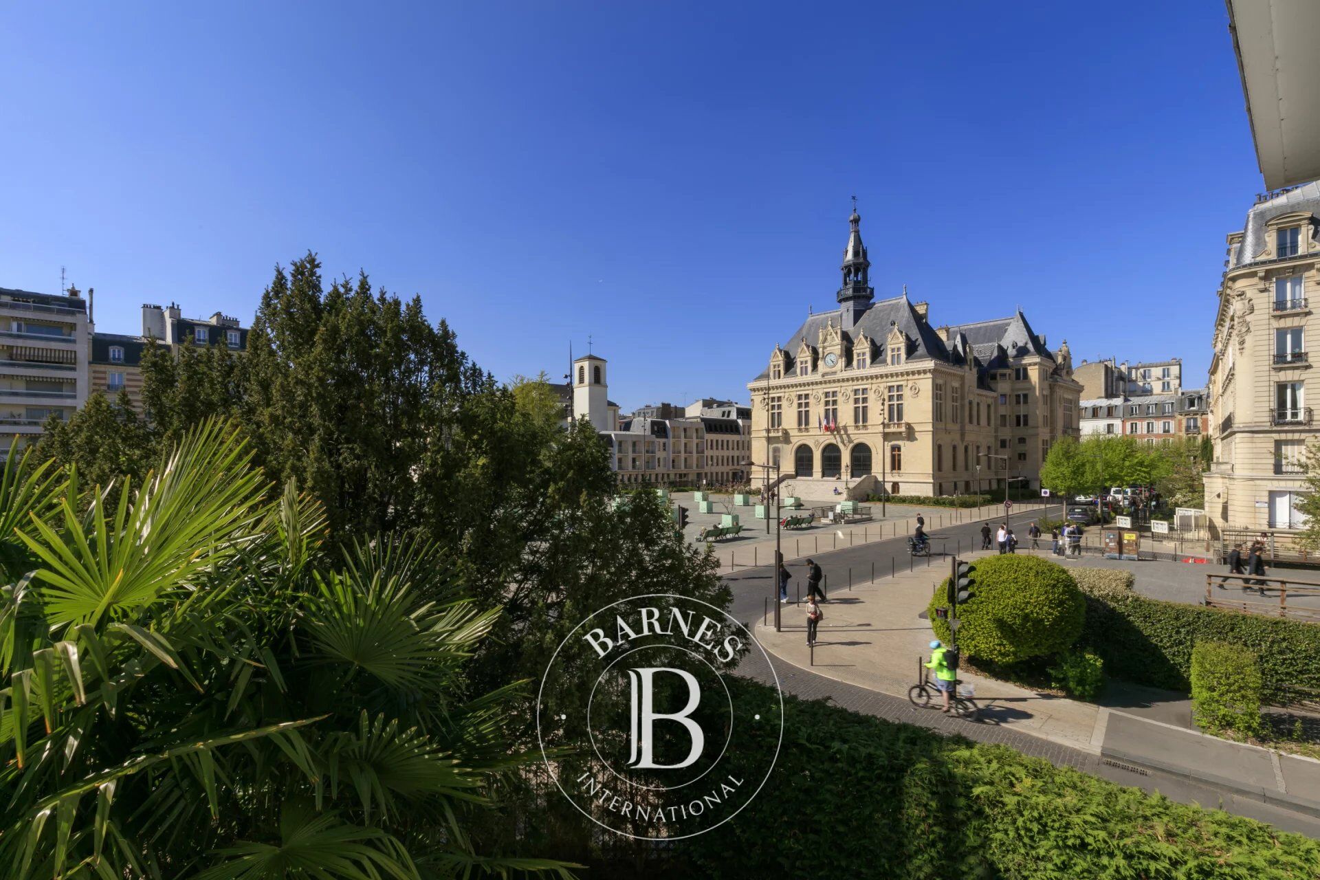 VINCENNES – MAISON D’EXCEPTION - HYPER CENTRE - COURS MARIGNY - picture 2