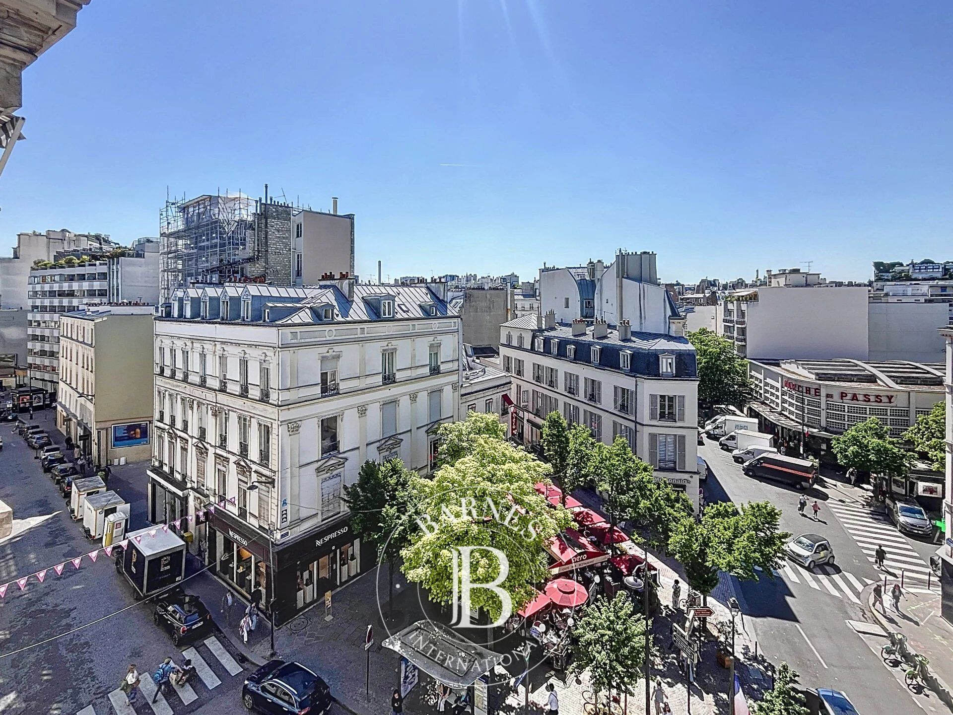 The BARNES rental department is presenting this property: - picture 3