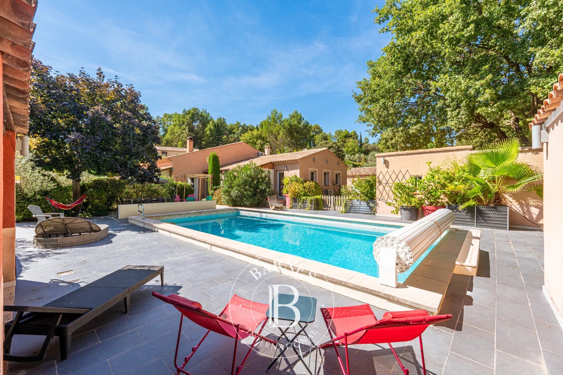 Casa Pertuis - picture 1