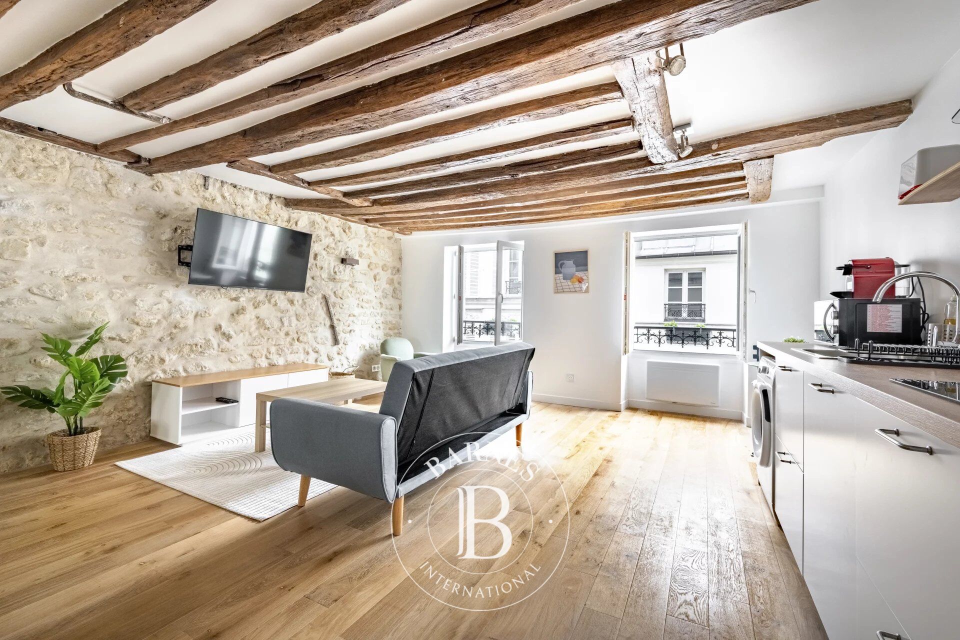 Piso Paris 3ème - picture 3