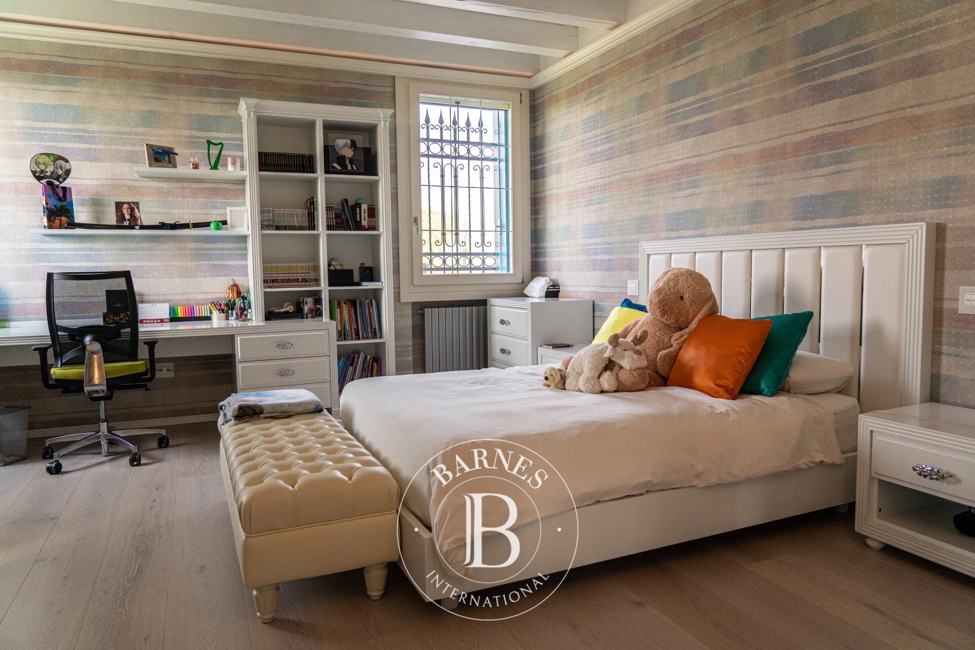 Ev Thiene - picture 34