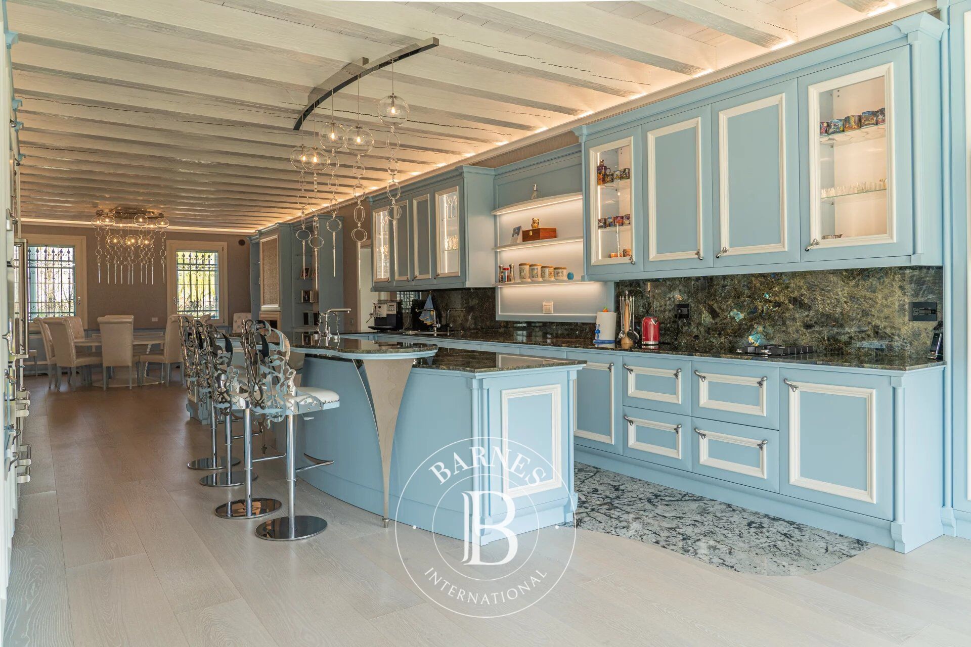 Ev Thiene - picture 13