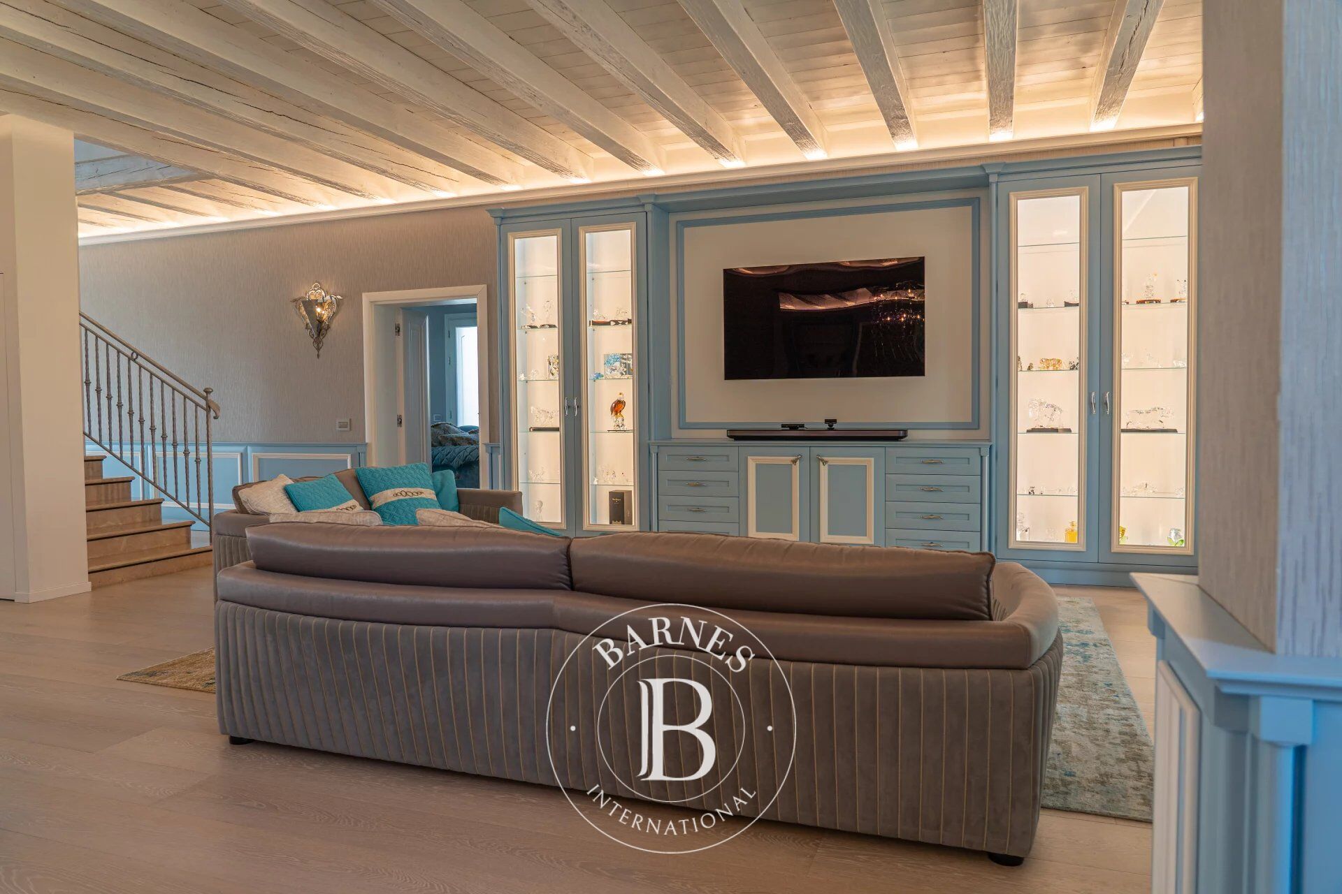 Ev Thiene - picture 8