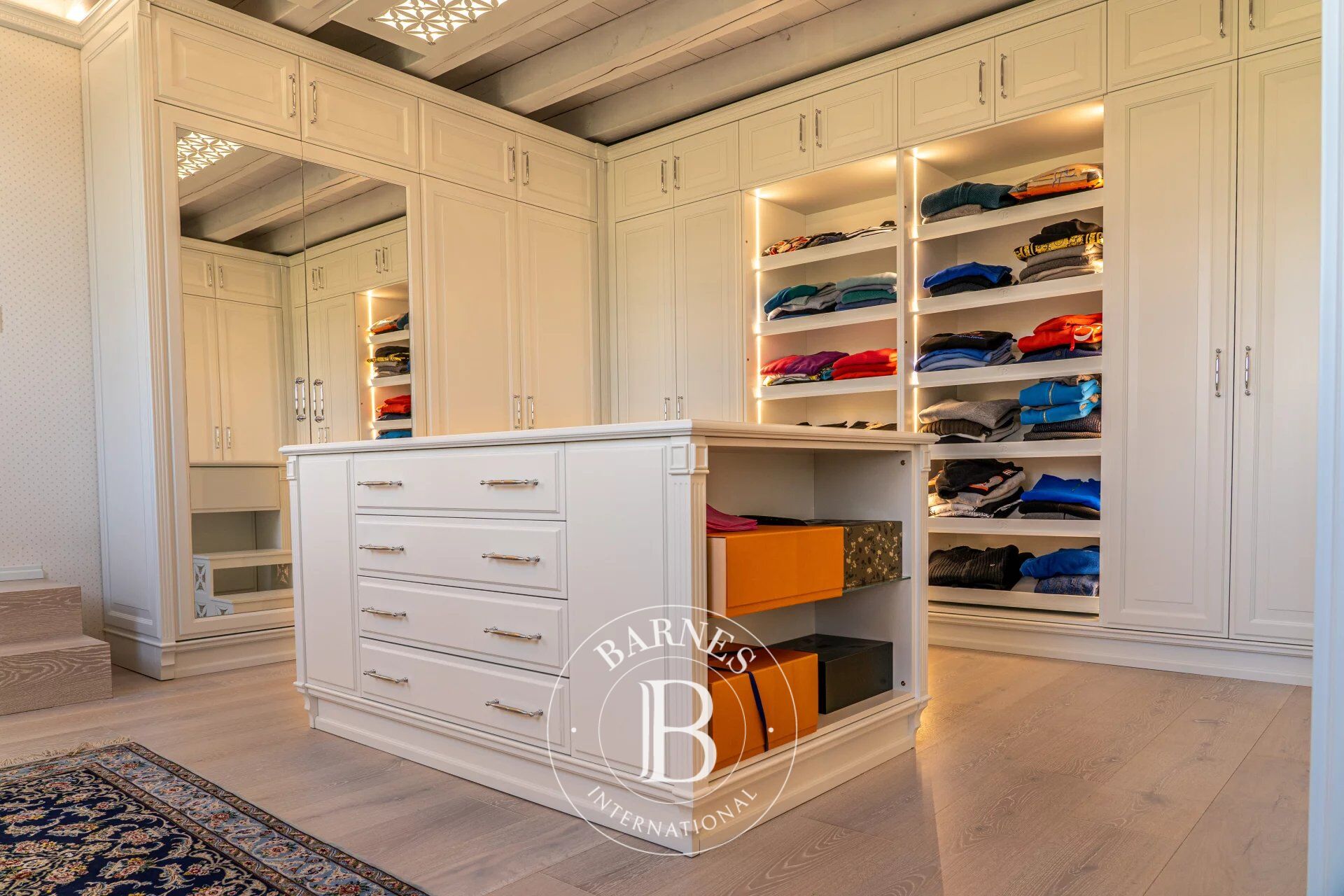 Ev Thiene - picture 29