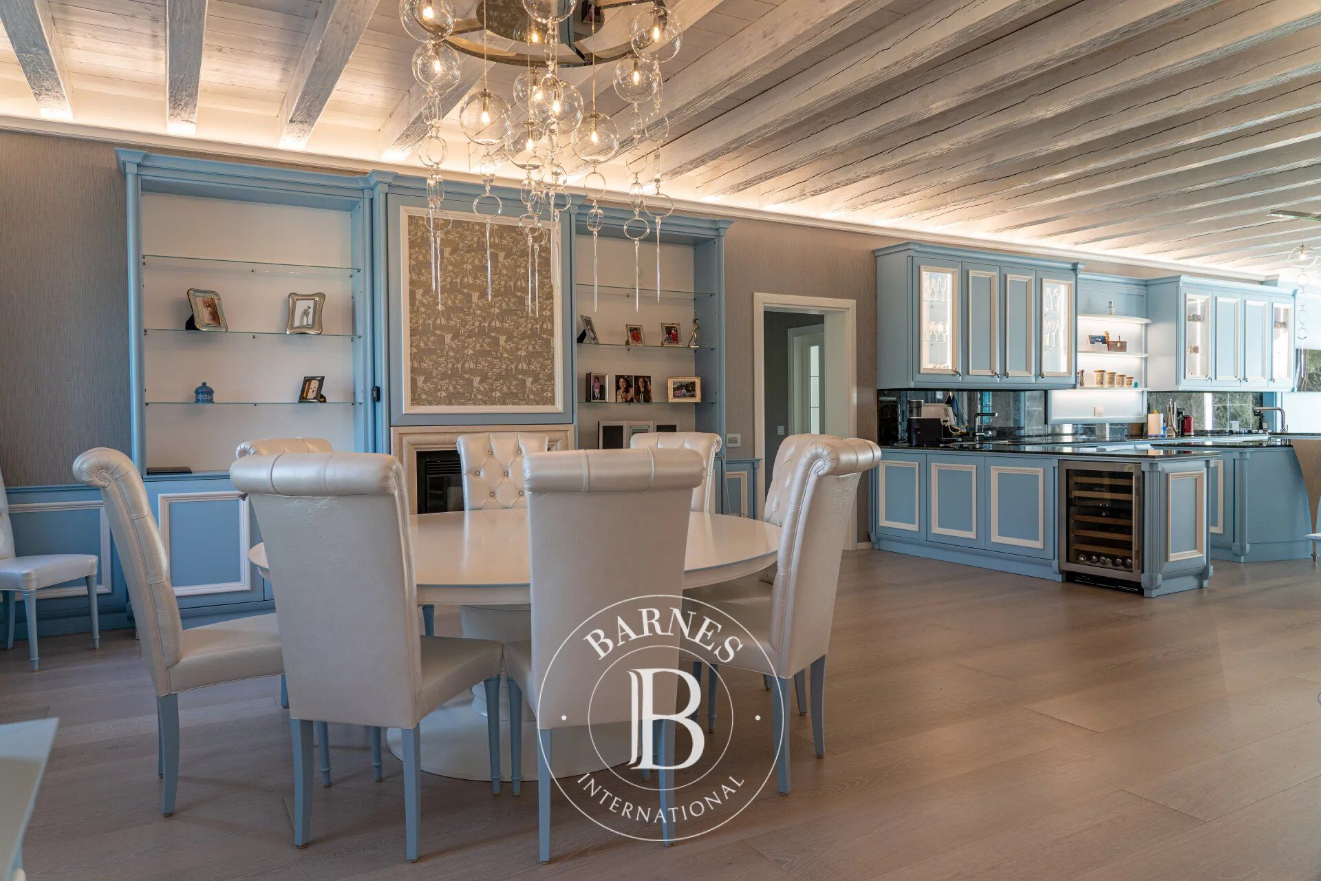 Ev Thiene - picture 12