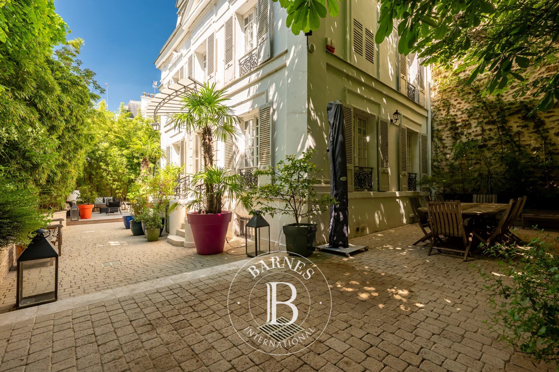 ASNIERES CENTRE-VILLE - MAISON MANSART AVEC JARDIN - picture 1