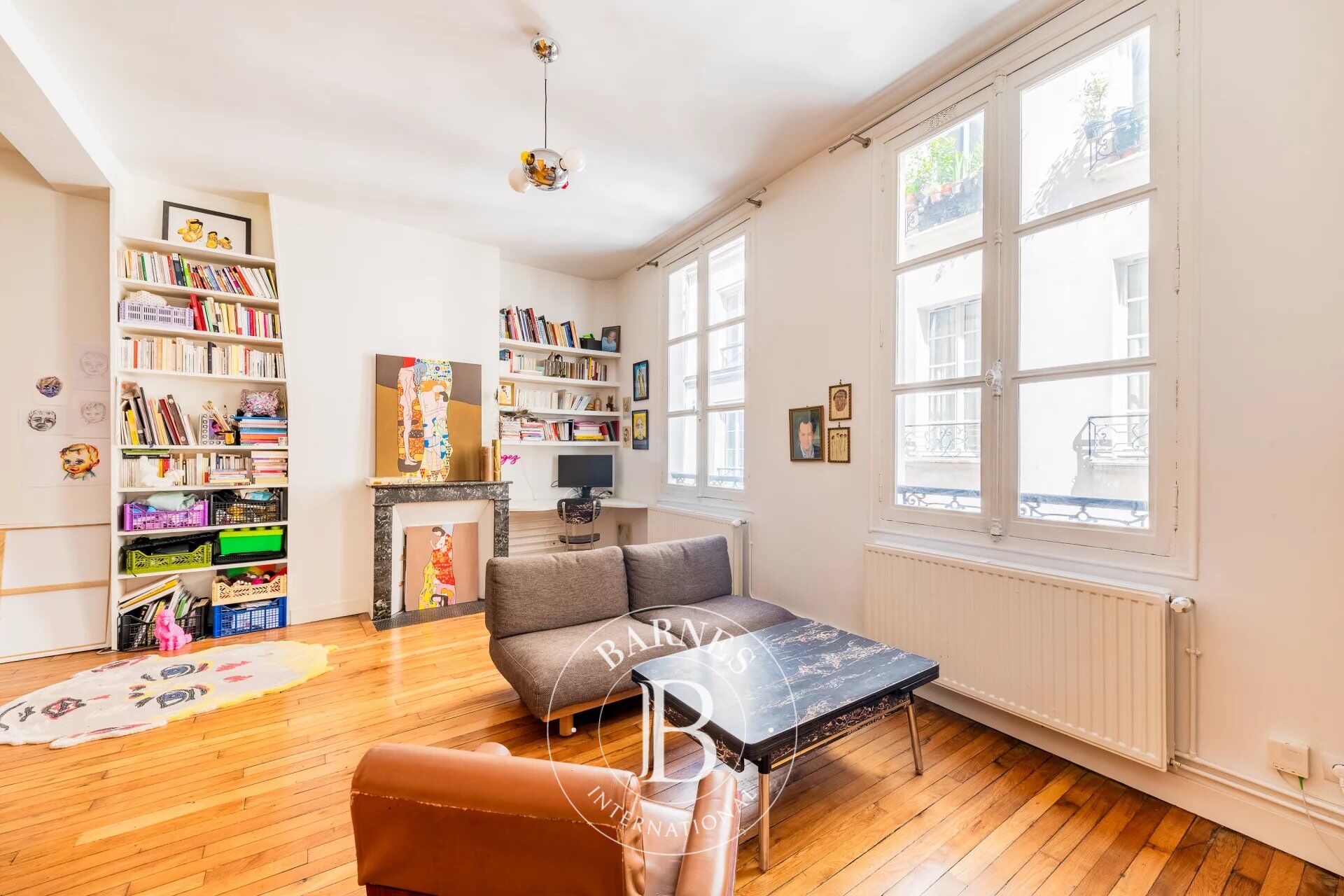 Piso Paris 3ème - picture 2