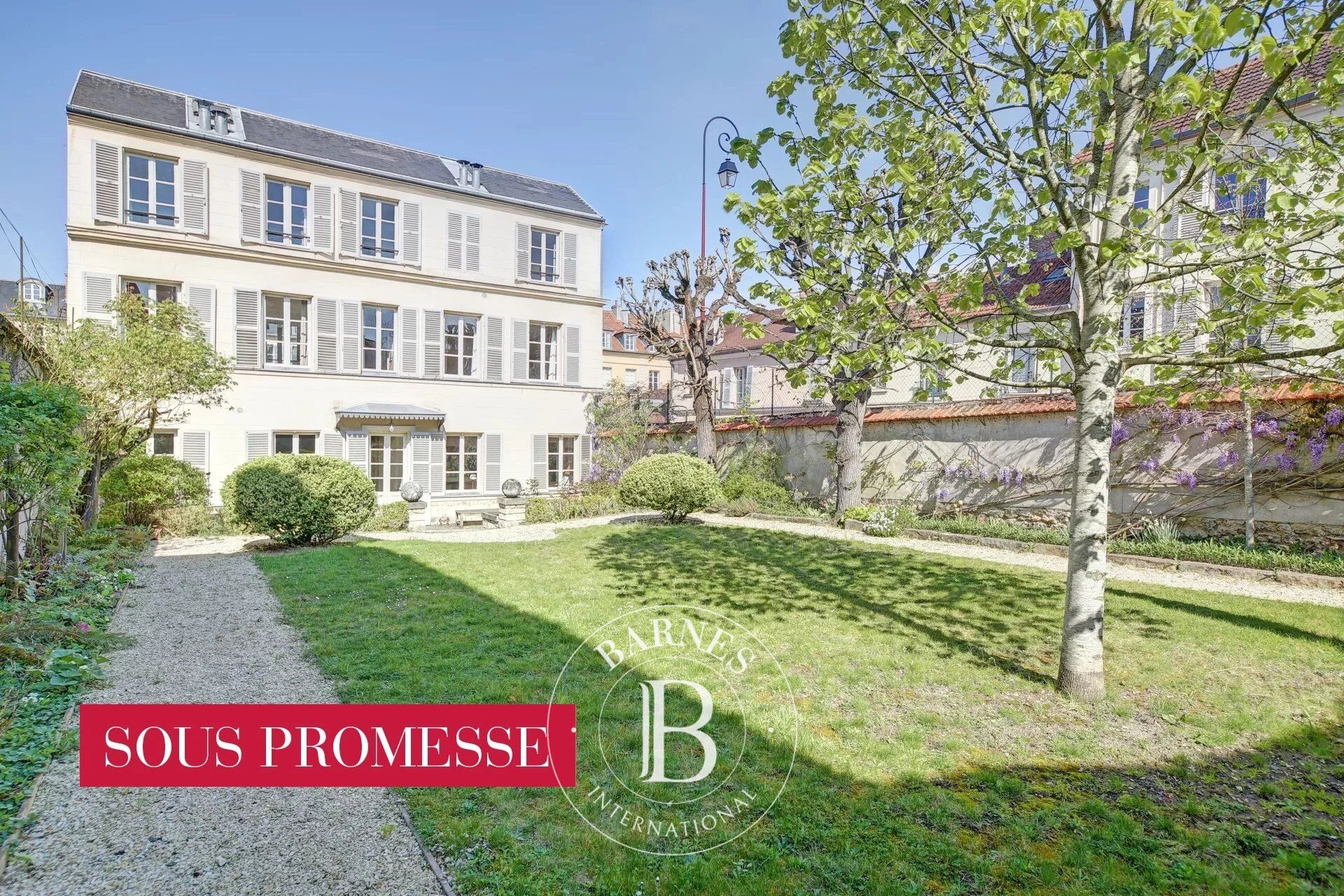 Casa Versailles - picture 1